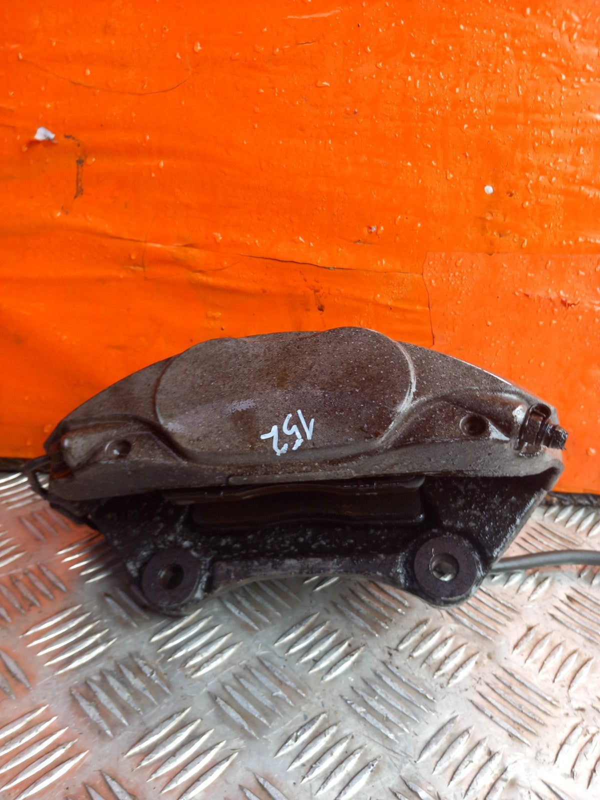 Audi Q5 2.0 Diesel 2016 Front Right Brake Caliper 8R0615108 Warranty A152 - Image 8