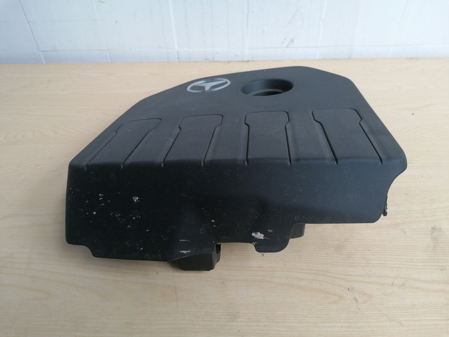 ✅2020 MERCEDES A CLASS W177 1.3P ENGINE COVER GENUINE A2820101000 A050 - Image 4