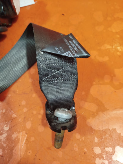 ✅Ford Mondeo Titanium 2016 2.0 Diesel REAR RIGHT SEAT BELT ES73-F611B68-AC35B8 - Image 3