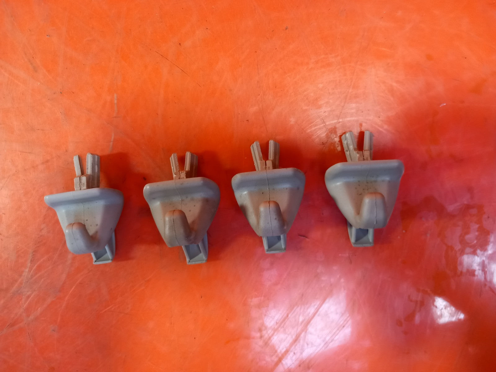 2021 Ford Transit Custom Sun Visor Retainer Clip Set Warranty A394 - Image 4