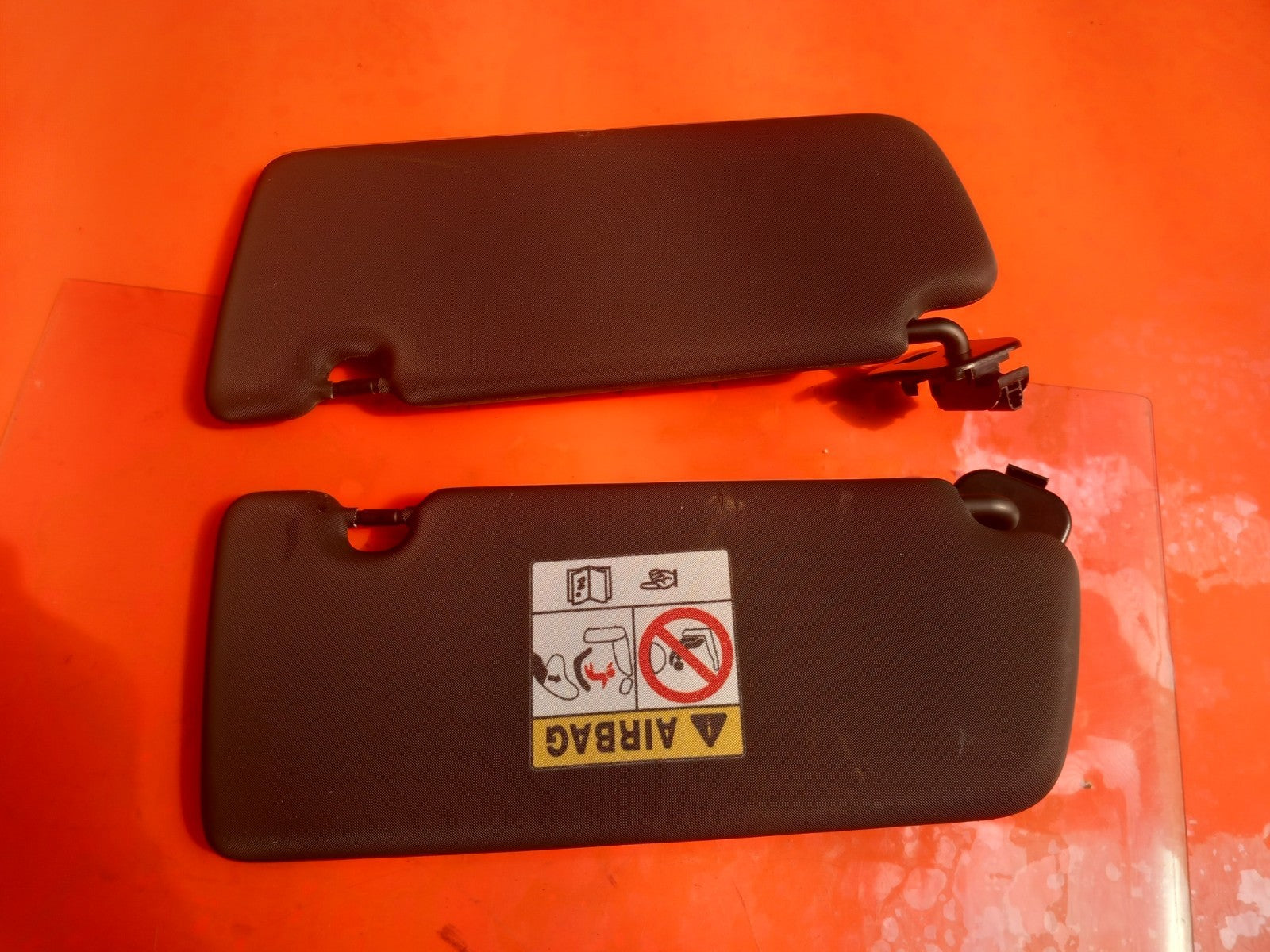 Renault Captur 1.6 Petrol 2023 Sun Visors Pair Black Warranty A392 - Image 9