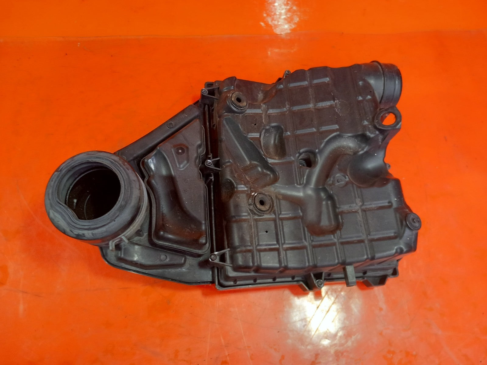 Seat Arona 1.0 Petrol 2019 Air Filter Box 04C129620A Warranty A217 - Image 7