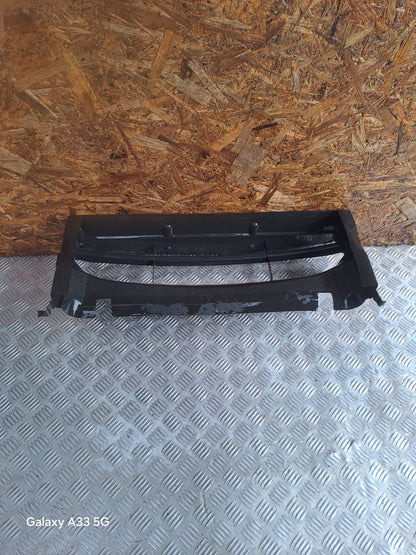 ✅BMW 1 Series F21 Sport 2016 Radiator Air Duct Lower Panel 7383771  A122 - Image 6