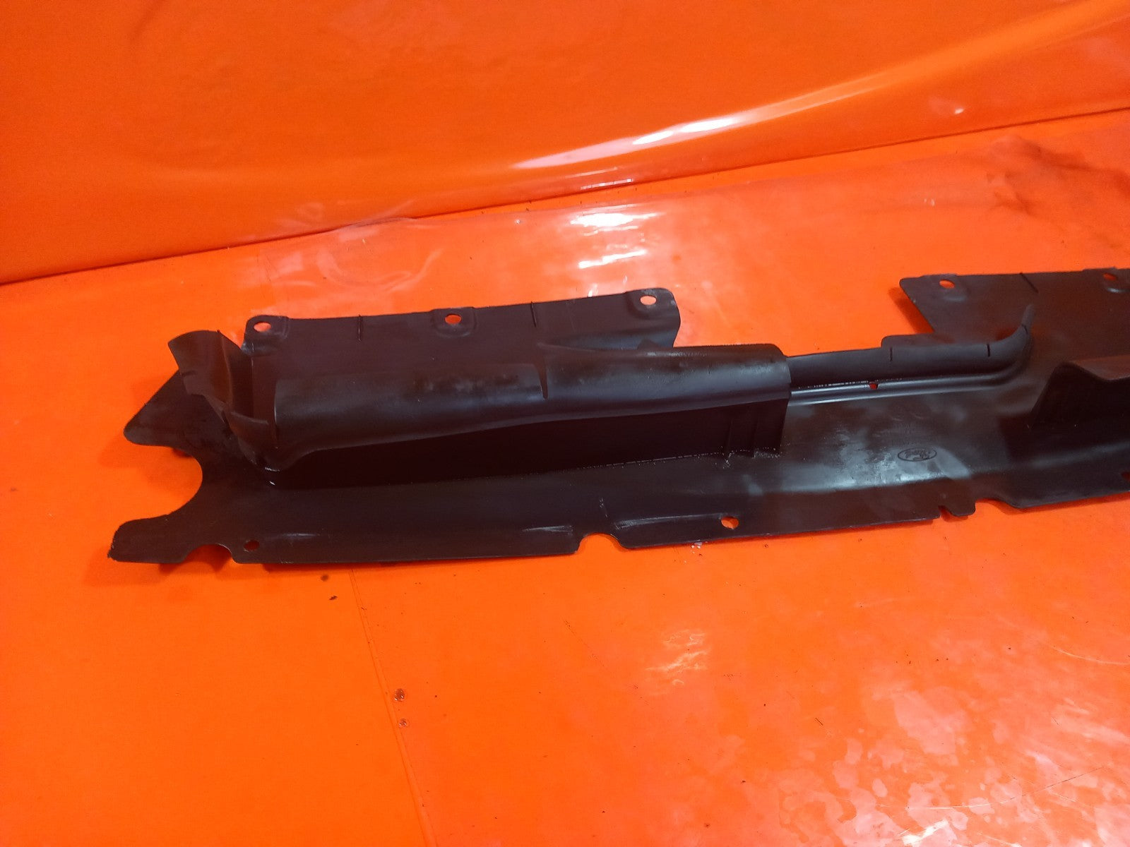 2019 Ford Galaxy MK3 Zetec Slam Panel Upper Cover Panel EM2B-R16613-AC A345 - Image 11
