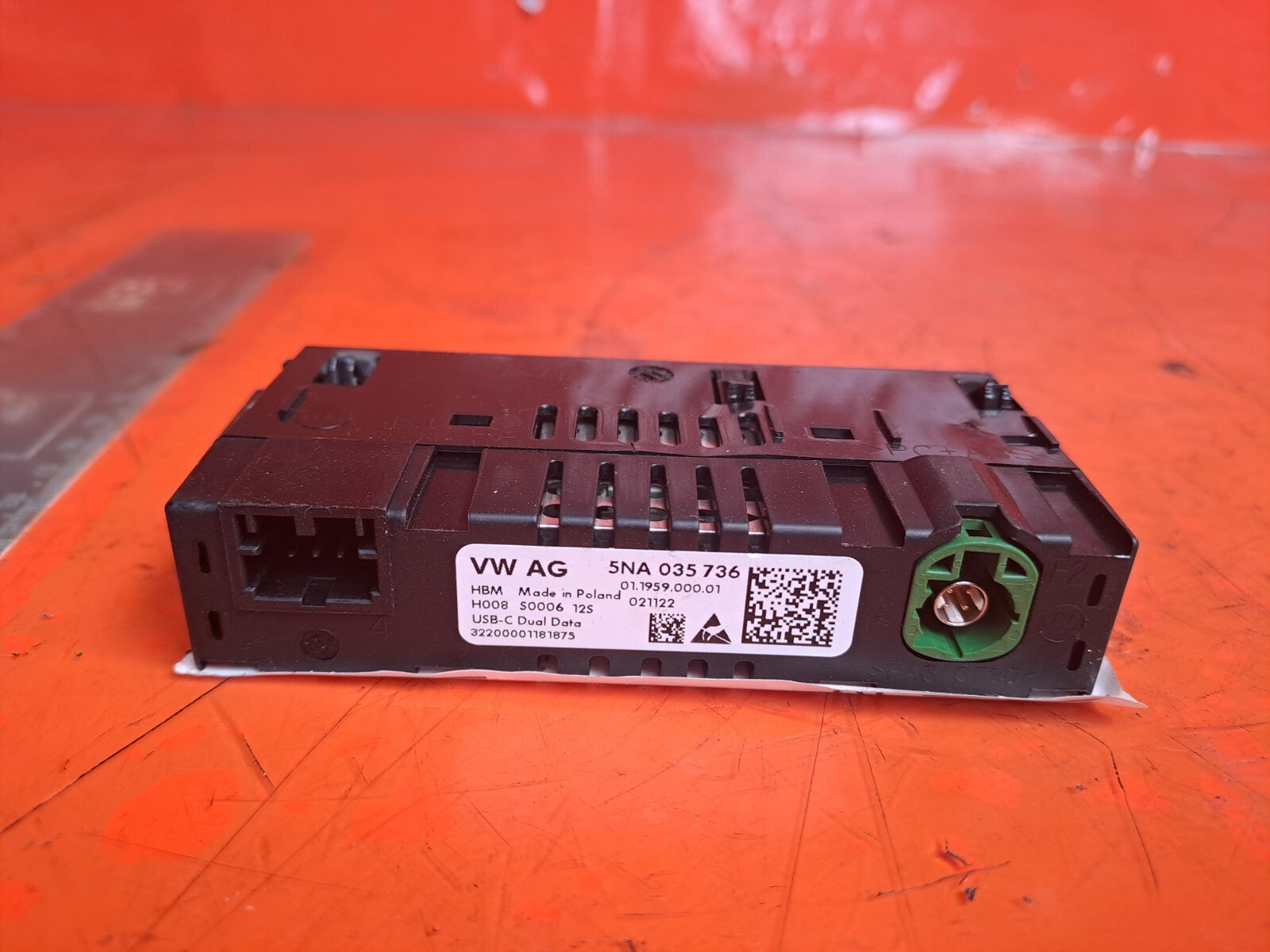 ✅Cupra Born V2 Ev 2023 USB PORT SOCKET UNIT PANEL 5NA035736 Warranty A209 - Image 2