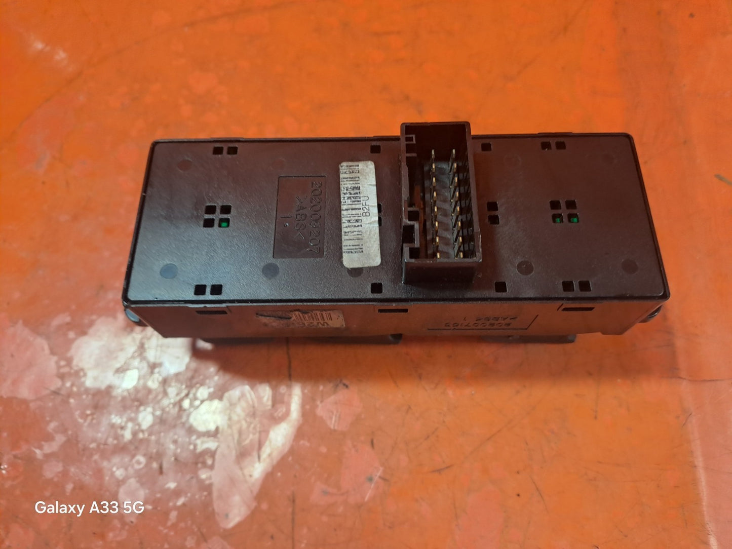 ebay-src:https://i.ebayimg.com/00/s/mtiwmfgxnjaw/z/mpqaaeswskfpobjv/$_57.jpg