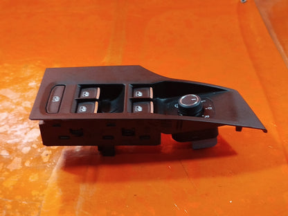 ebay-src:https://i.ebayimg.com/00/s/mtiwmfgxnjaw/z/kjyaaeswmexpch~c/$_57.jpg