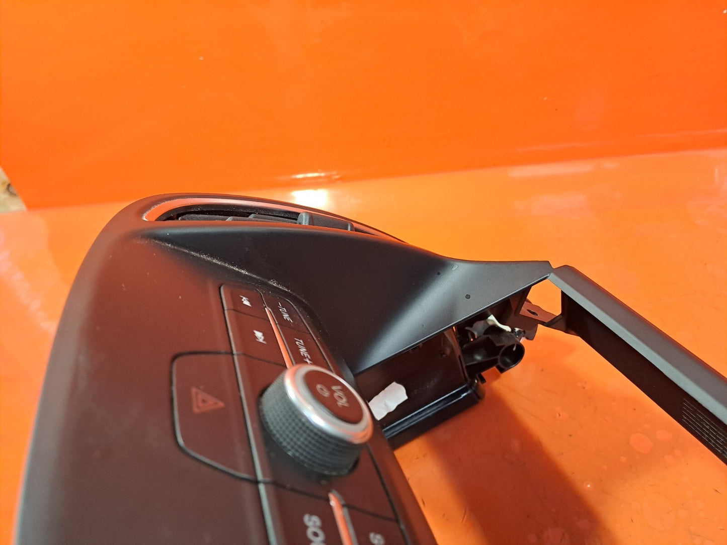 ✅FORD C-MAX ZETEC 1.0 PETROL 2018 RADIO FRAME SURROUND PANEL F1CB-R014L21-AFW - Image 8