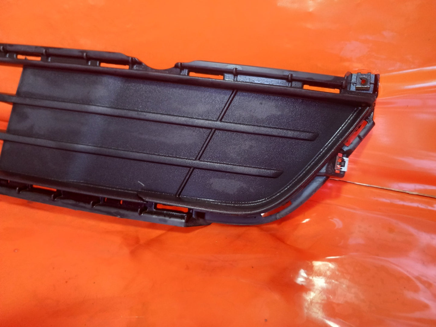 2019 Ford Galaxy MK3 Zetec Front Bumper Lower Radiator Grill EM2B-17A754-SB A345 - Image 4