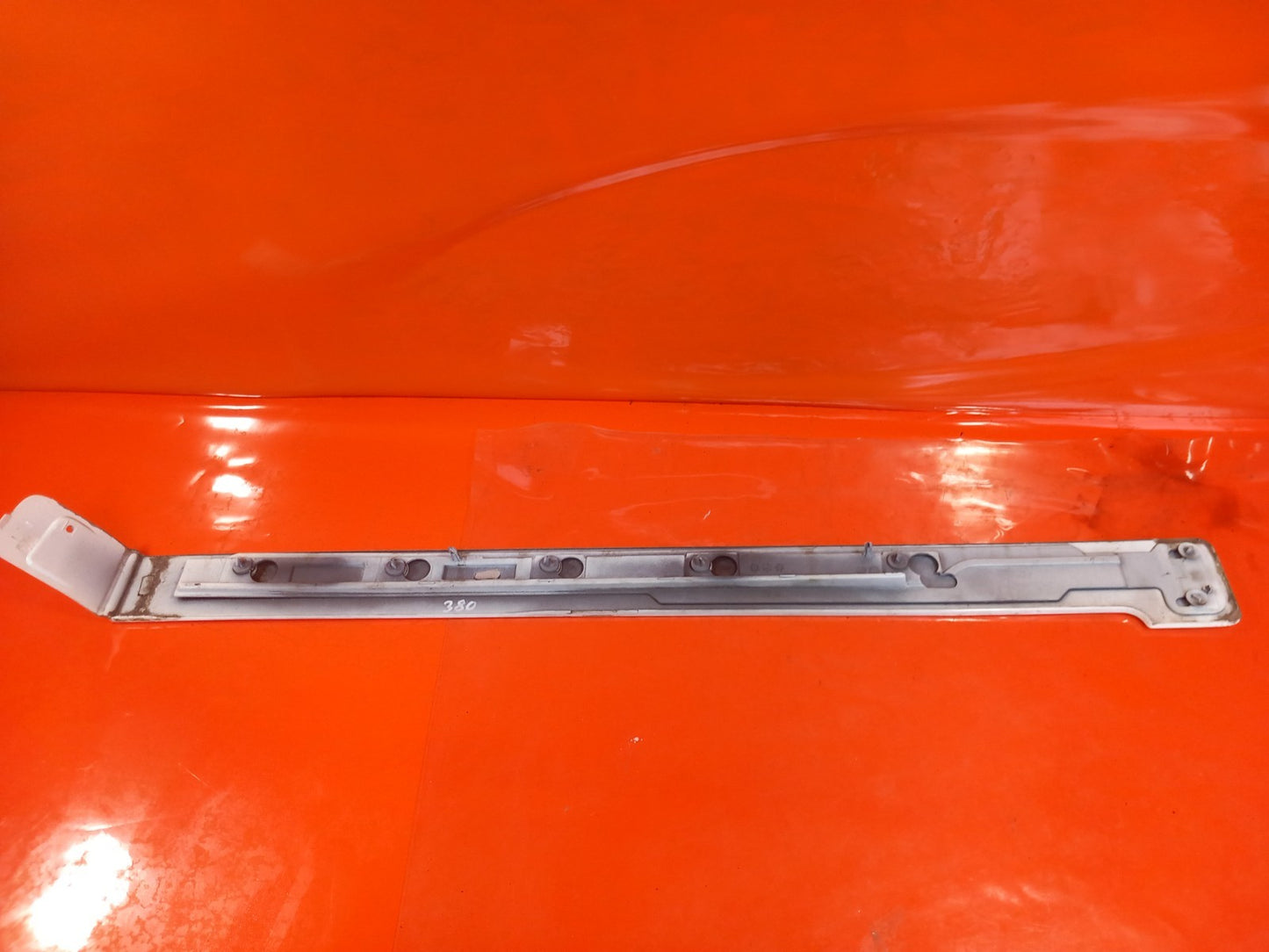 ✅2020 Vauxhall Vivaro 2900 Right Sliding Door Rail Cover White 9808384280 A380 - Image 8