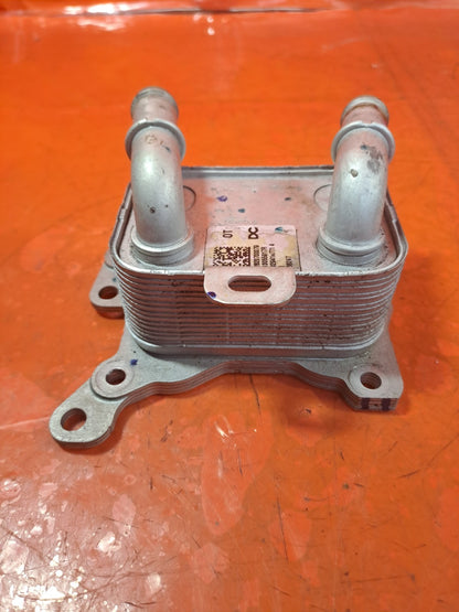 ✅MERCEDES CLA 180 AMG LINE 1.3 PETROL 2021 ENGINE OIL COOLER 213055917R A358 - Image 2