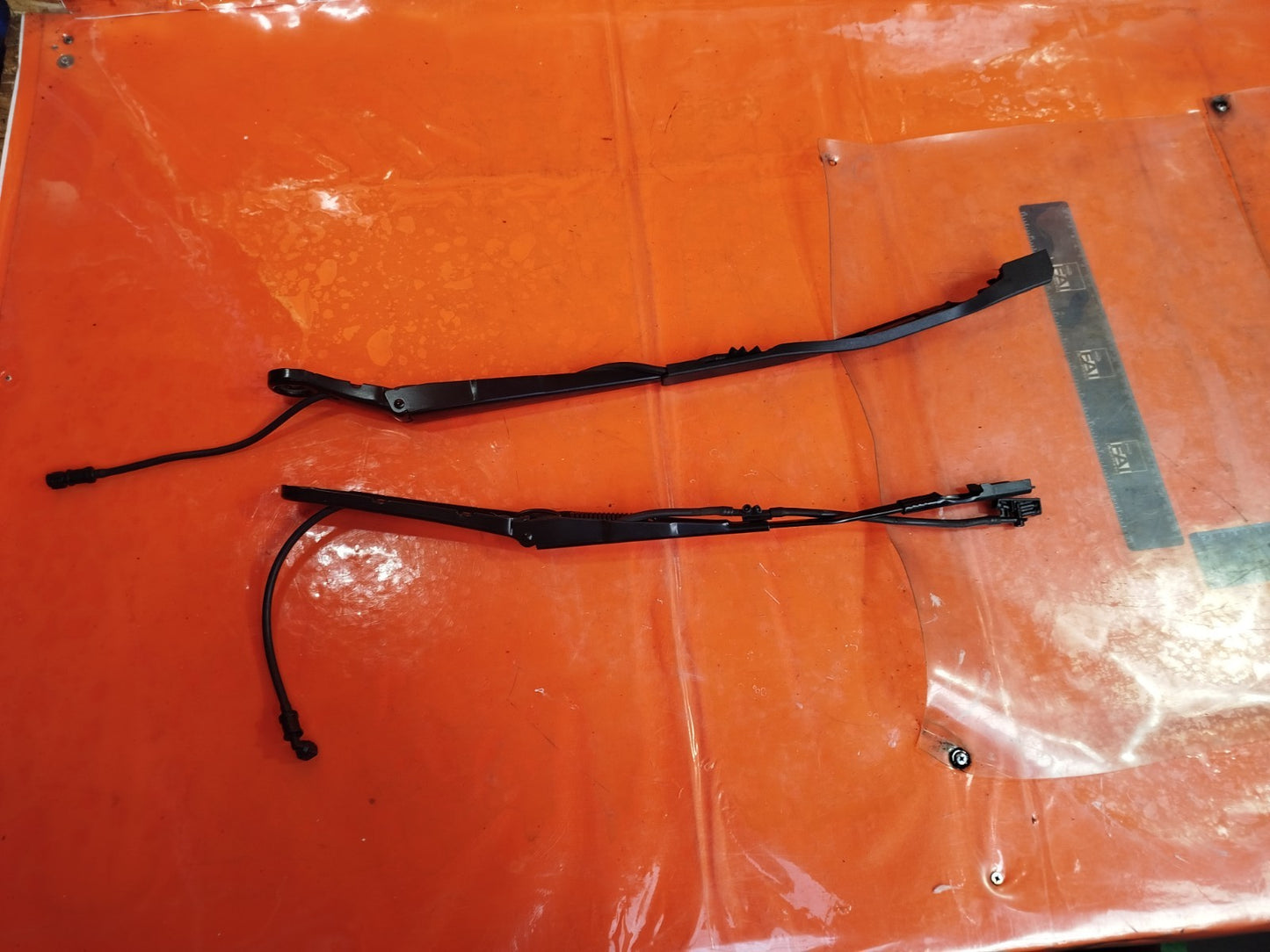 ✅2023 BMW 3 SERIES G20 FRONT WINDSCREEN WIPER ARMS PAIR 9448921 + WARRANTY A340 - Image 5