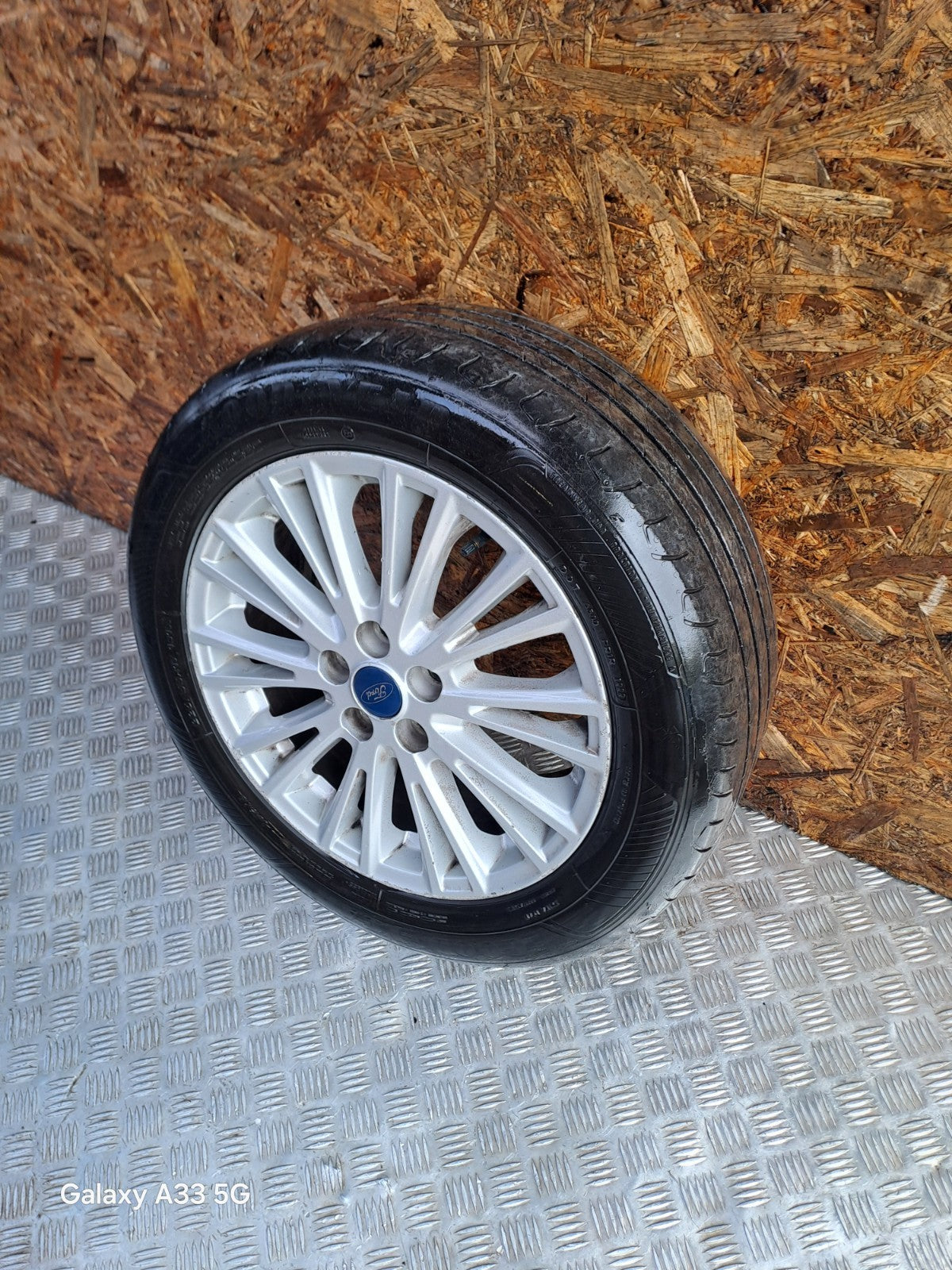 ✅2018 FORD GALAXY ZETEC ALLOY WHEEL & TYRE EM2C-1007-B1A 225/55 R17 + WARRANTY - Image 2