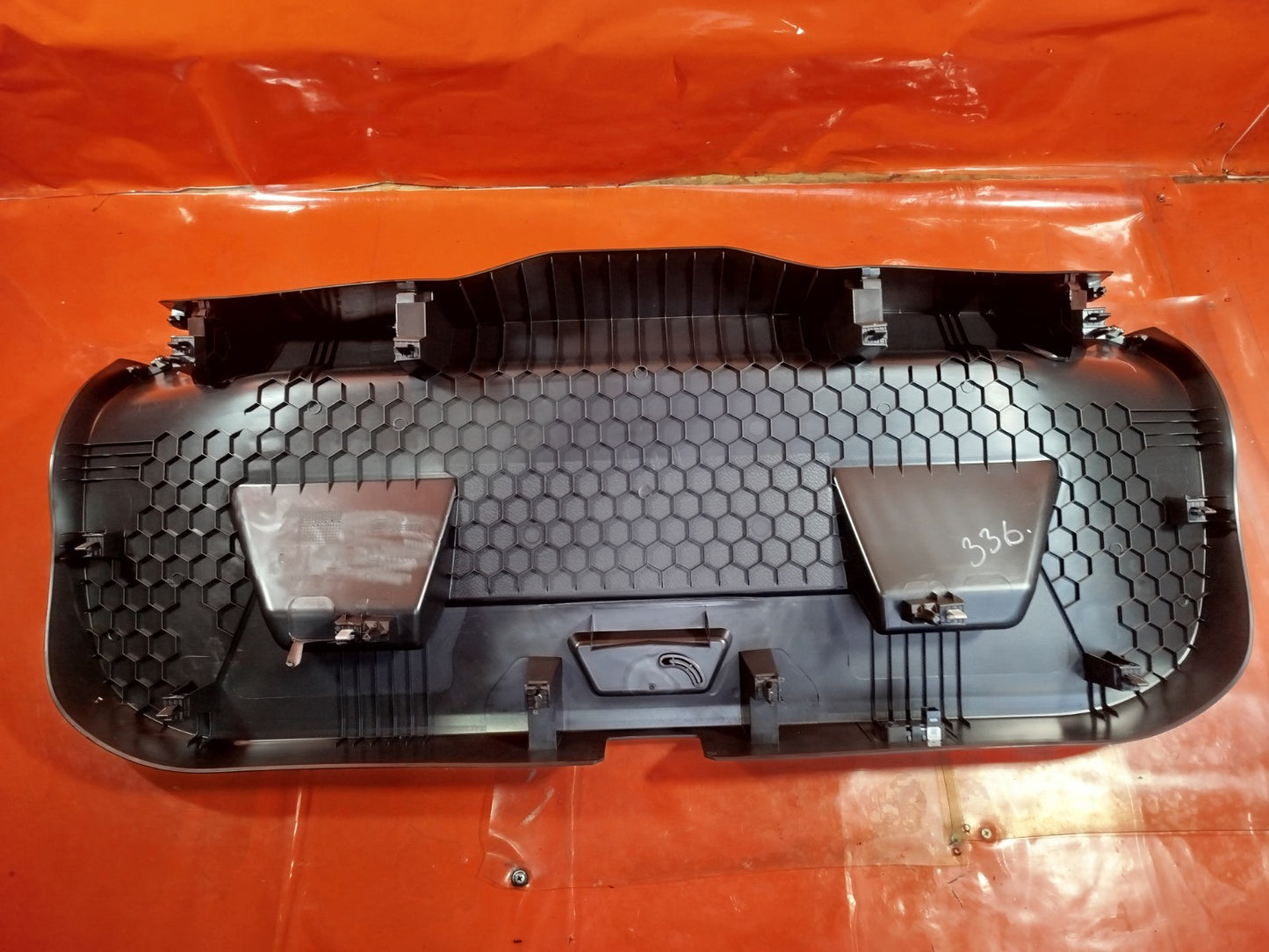 ebay-src:https://i.ebayimg.com/00/s/mtiwmfgxnjaw/z/ay4aaeswjolpbli-/$_57.jpg