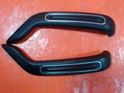 ✅Dacia Duster Journey 1.3 Petrol 2024 Front Door Trims 809451347R 809459973R - Image 12