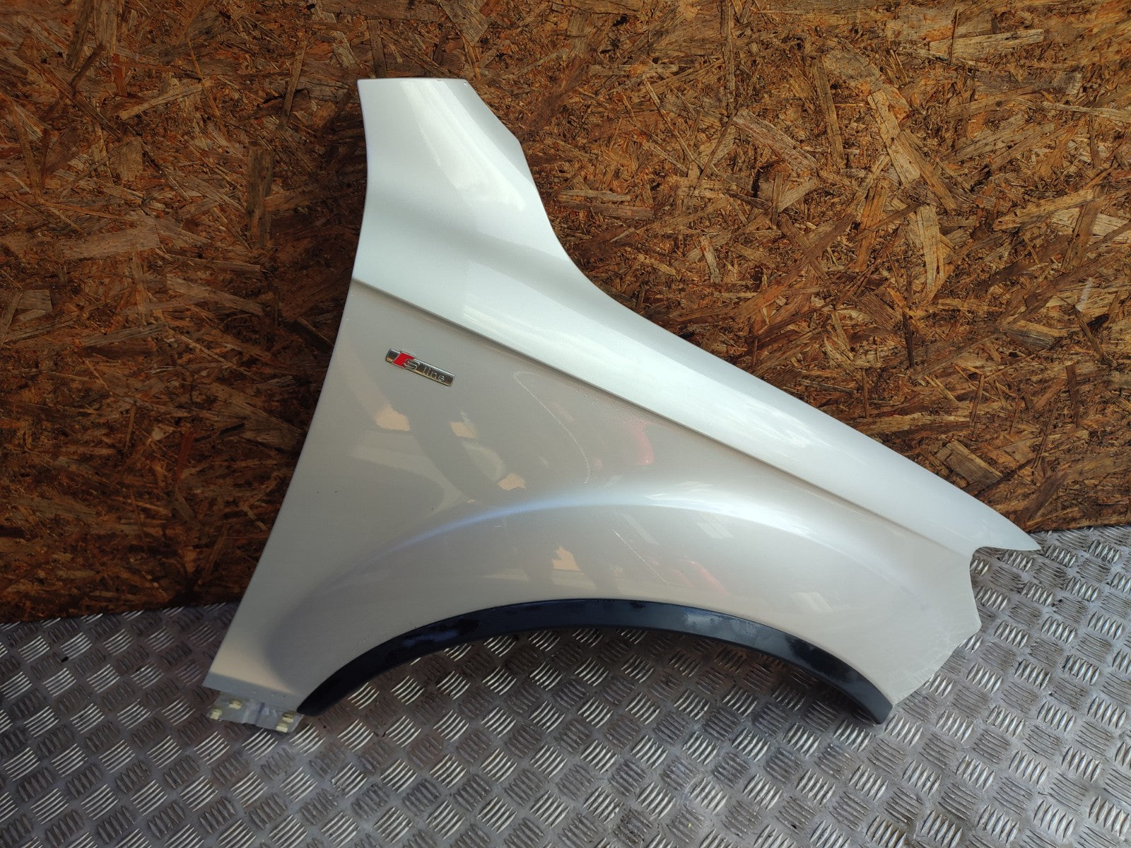 ✅2009 AUDI Q7 4L S LINE FRONT RIGHT WING FENDER PANEL SILVER X7W + WARRANTY A300 - Image 1