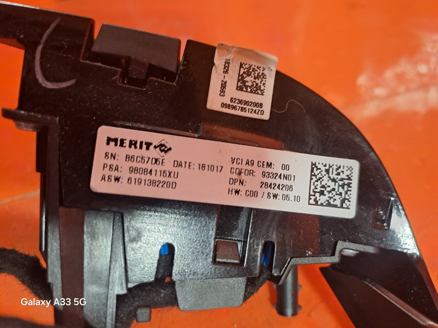 ✅PEUGEOT 308 1.5 DIESEL 2019 STEERING WHEEL CONTROL SWITCHES 98084115XU Warranty - Image 7
