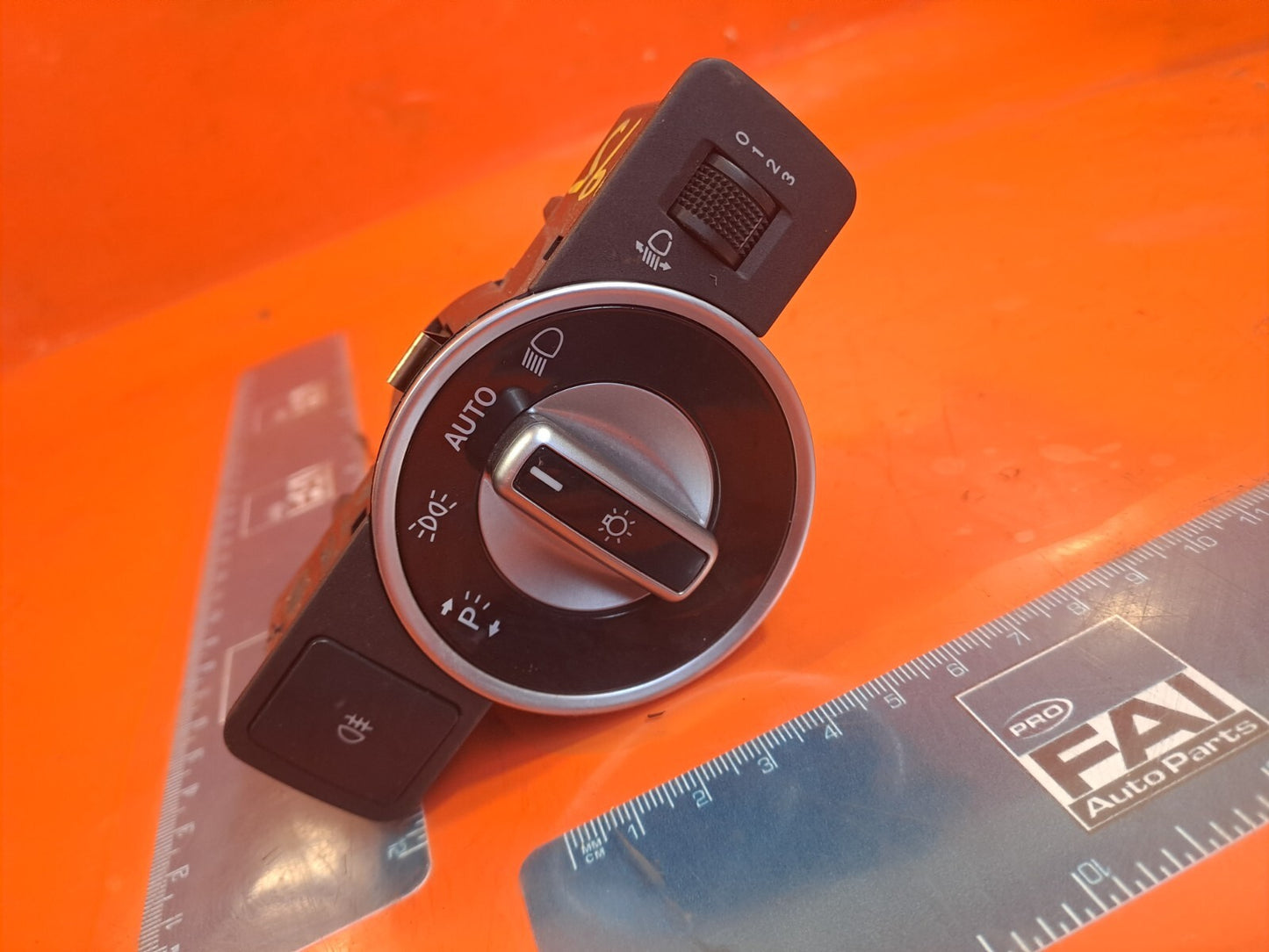 ✅Mercedes W176 A180 1.5 Diesel 2013 Headlight Switch Warranty A195 - Image 1