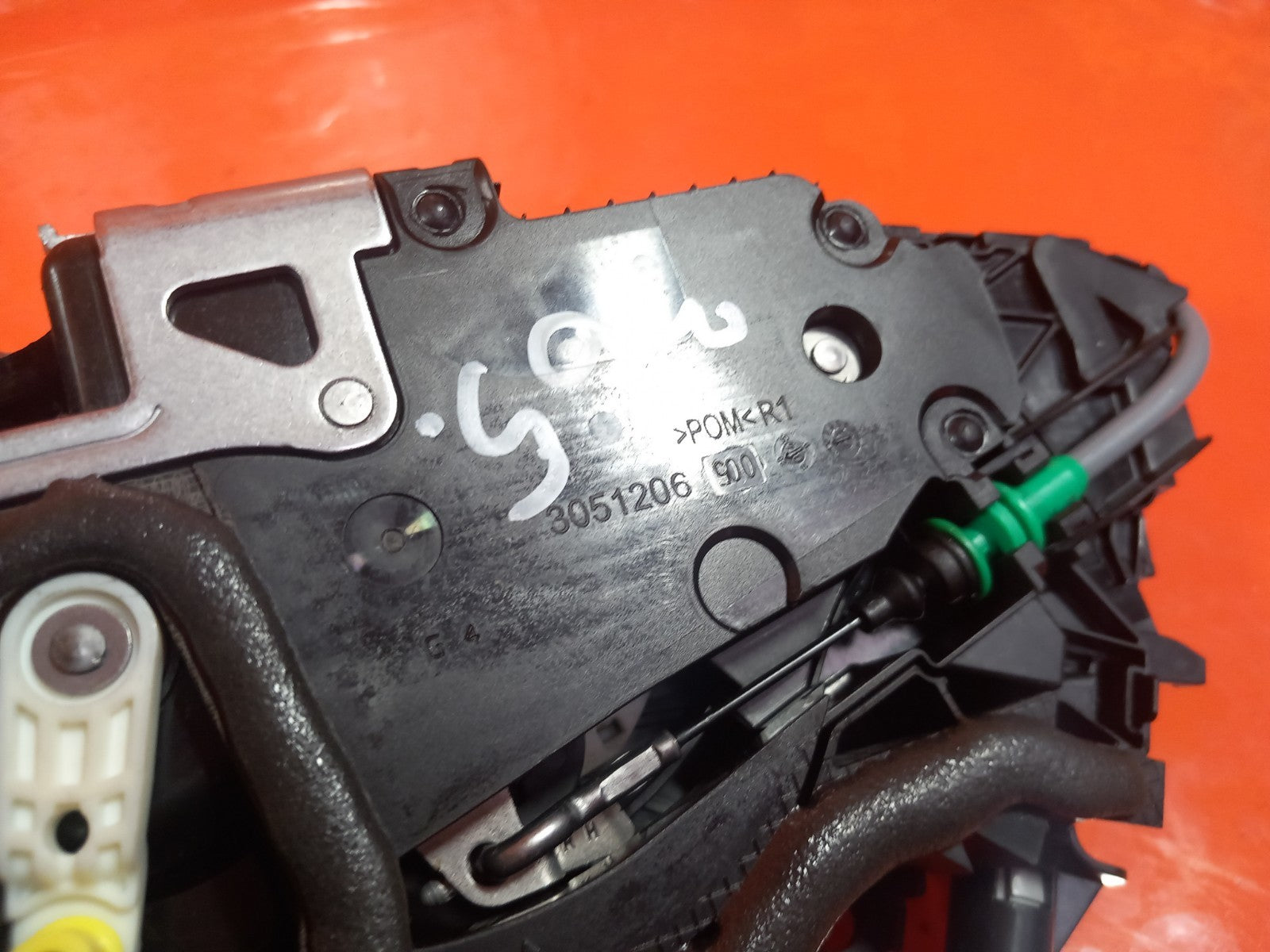 ebay-src:https://i.ebayimg.com/00/s/mtiwmfgxnjaw/z/2~oaaeswislqmqs3/$_57.jpg