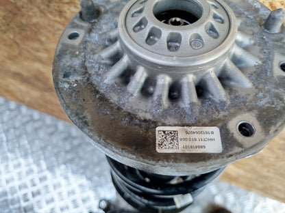 ✅BMW 2 Series F45 216D Luxury 2017 1.5 Diesel FRONT RIGHT SUSPENSION LEG HUB - Image 7
