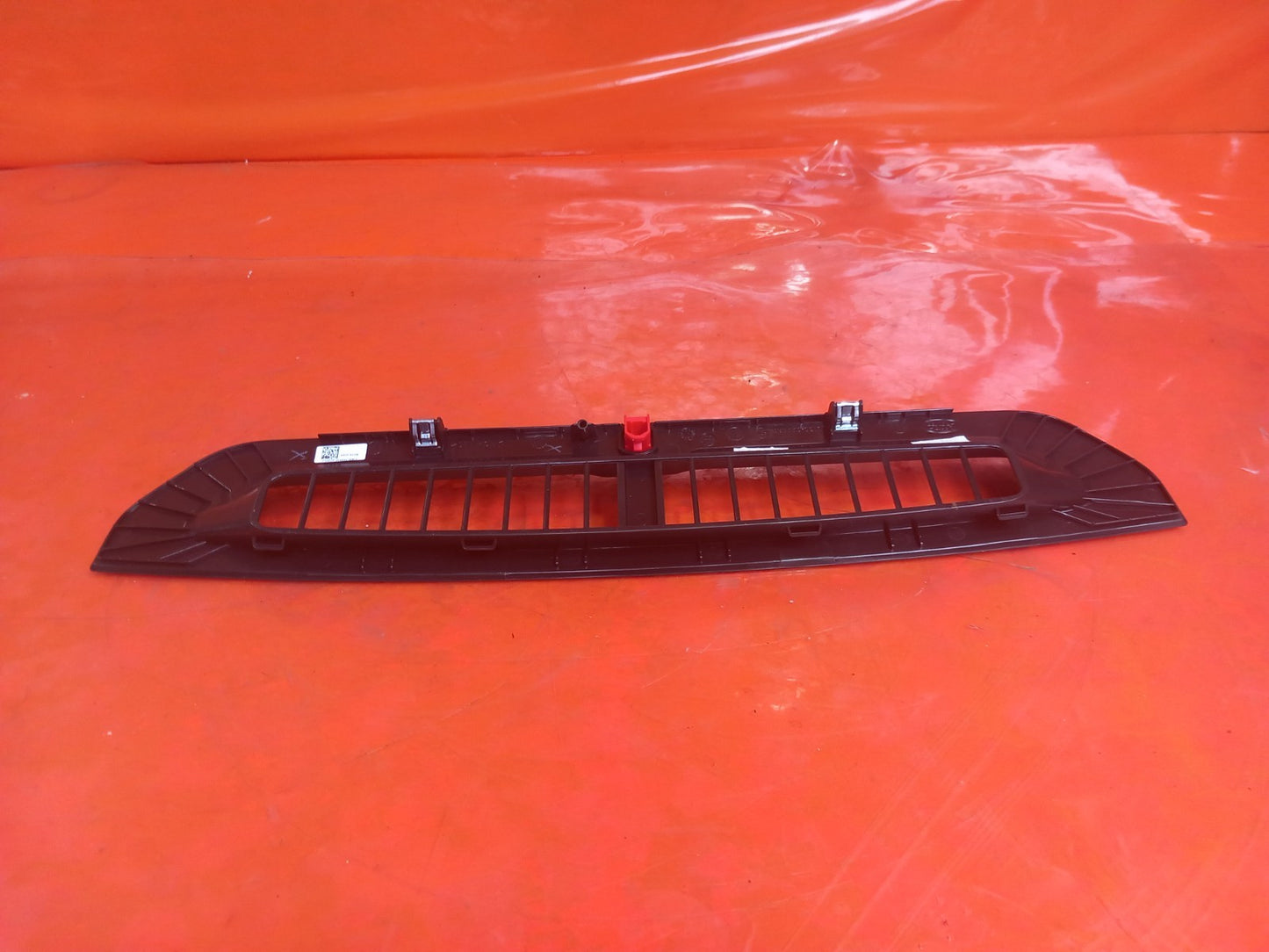 2025 Land Rover Defender L663 Dashboard Demister Grill L8B2-044A98-AC Warranty - Image 7