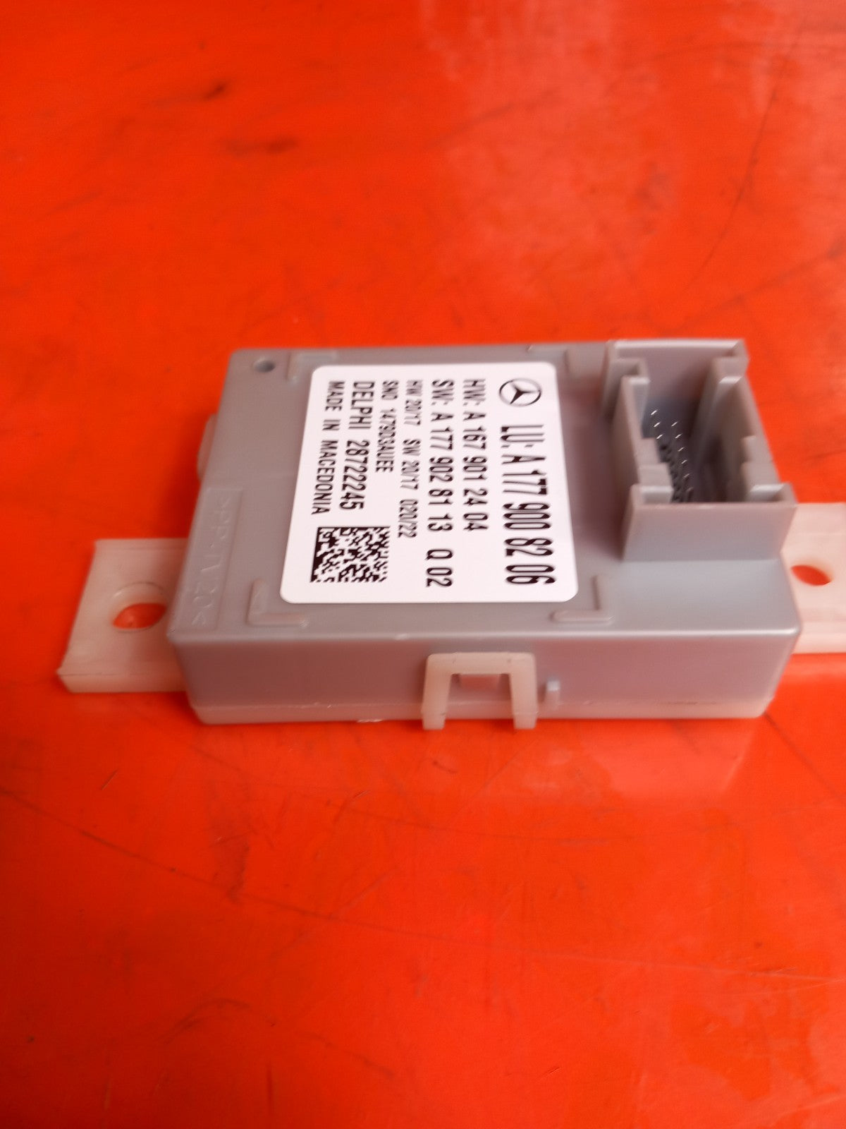 ebay-src:https://i.ebayimg.com/00/s/mtywmfgxmjaw/z/va8aaesw-abqcg~f/$_57.jpg