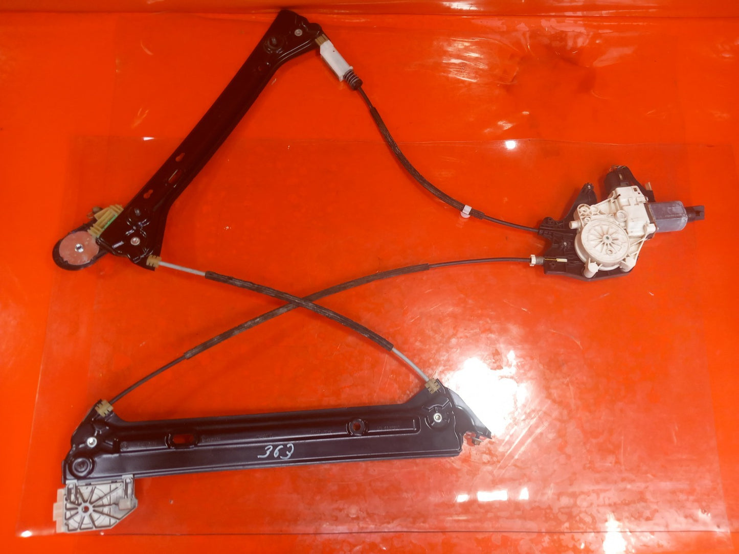 BMW F23 220D 2.0 Diesel 2016 Front Left Window Regulator 7046031 934758 Warranty - Image 2