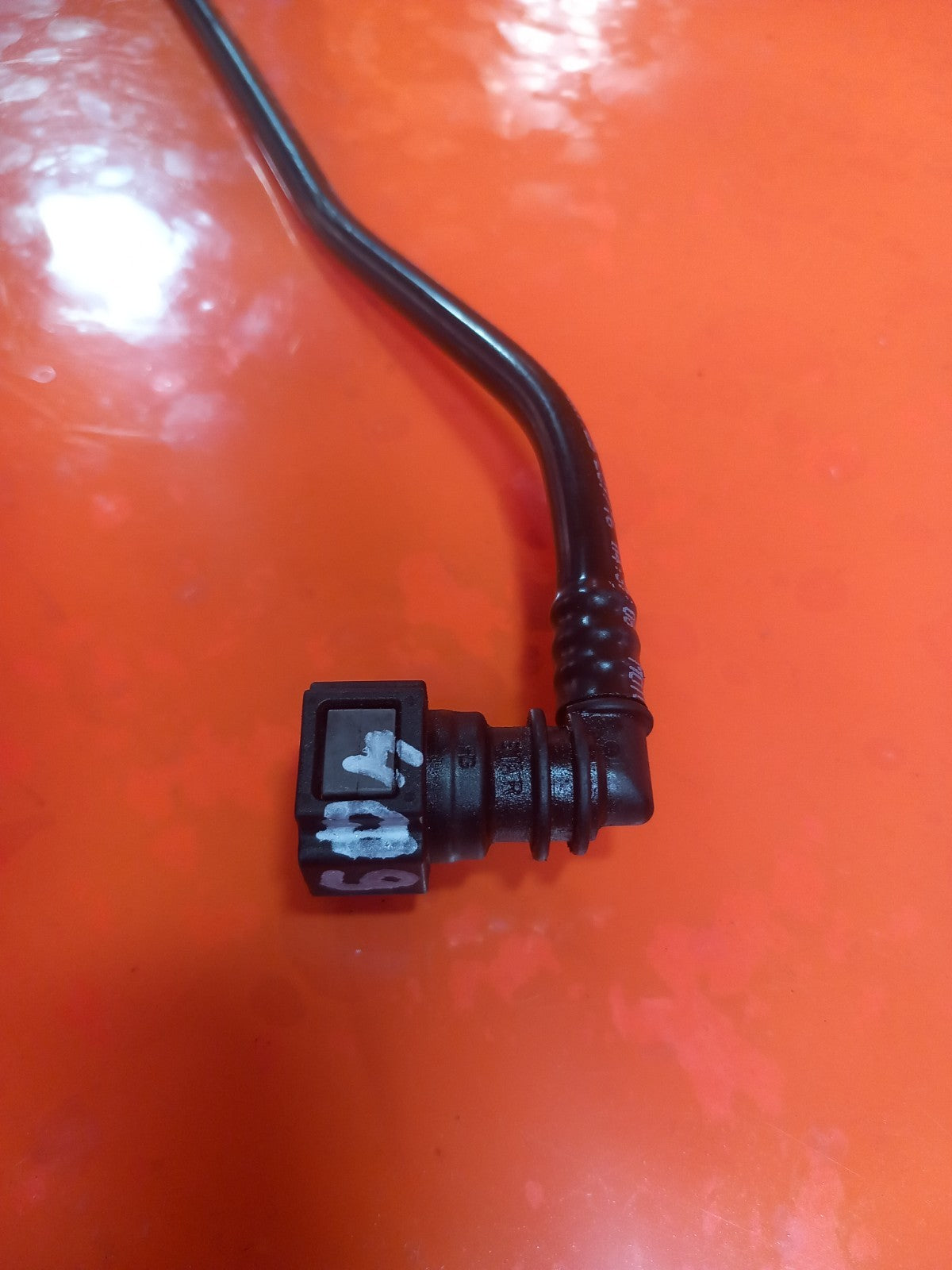 2016 Ford Transit Custom Expansion Bottle Leak Off Pipe BK21-8C012-BB A409 - Image 10