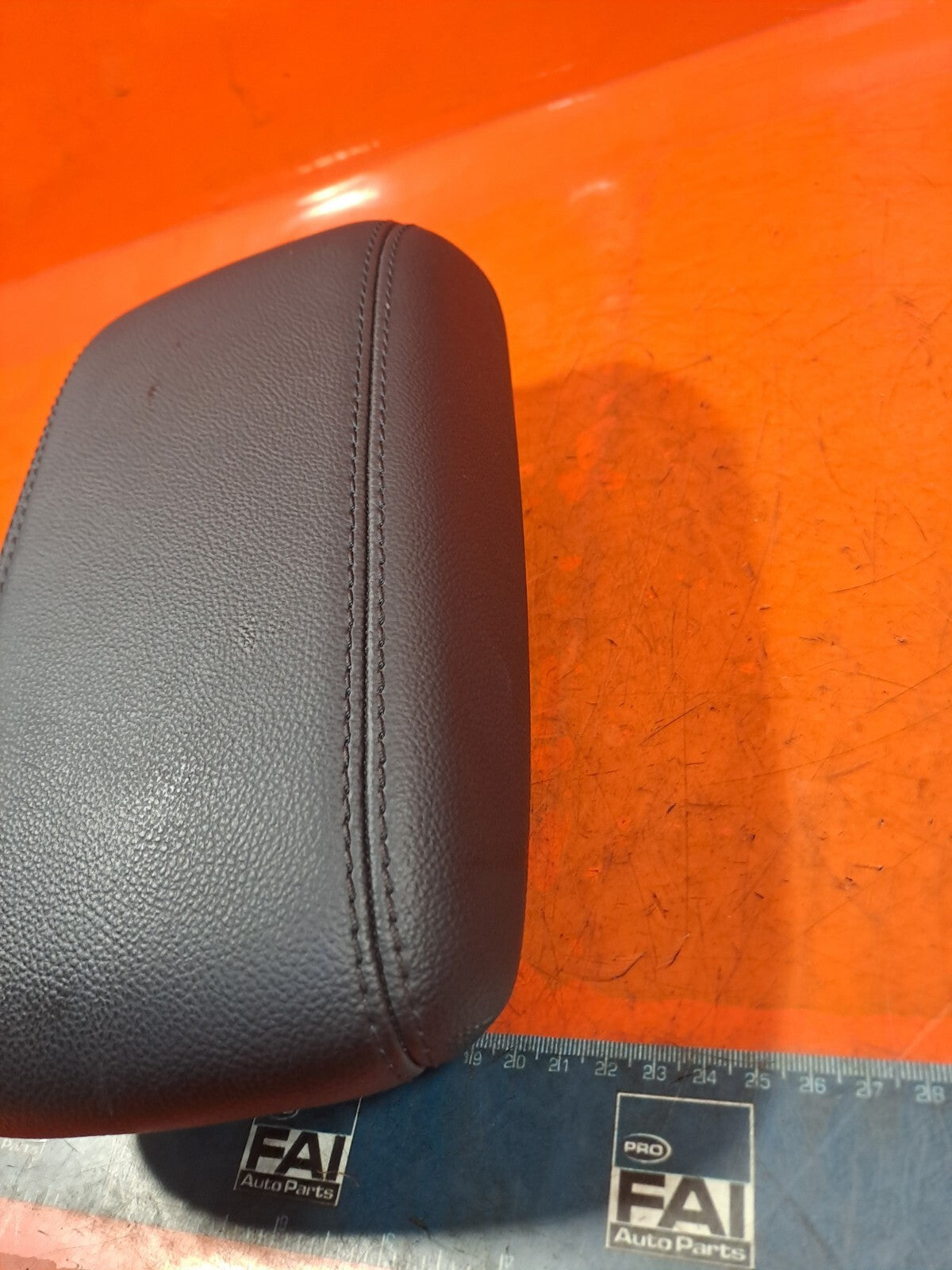 ✅2020 FORD FIESTA ACTIVE 1.0P CENTRE CONSOLE ARMREST H1BB-A045A07-BF A247 - Image 3