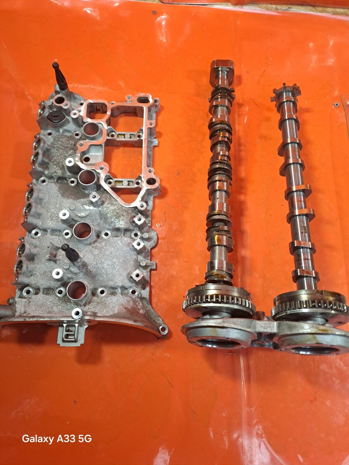 ✅CUPRA FORMENTOR 2.0 PETROL 2023 ROCKER COVER WITH CAMSHAFTS 06L103475B Warranty - Image 3
