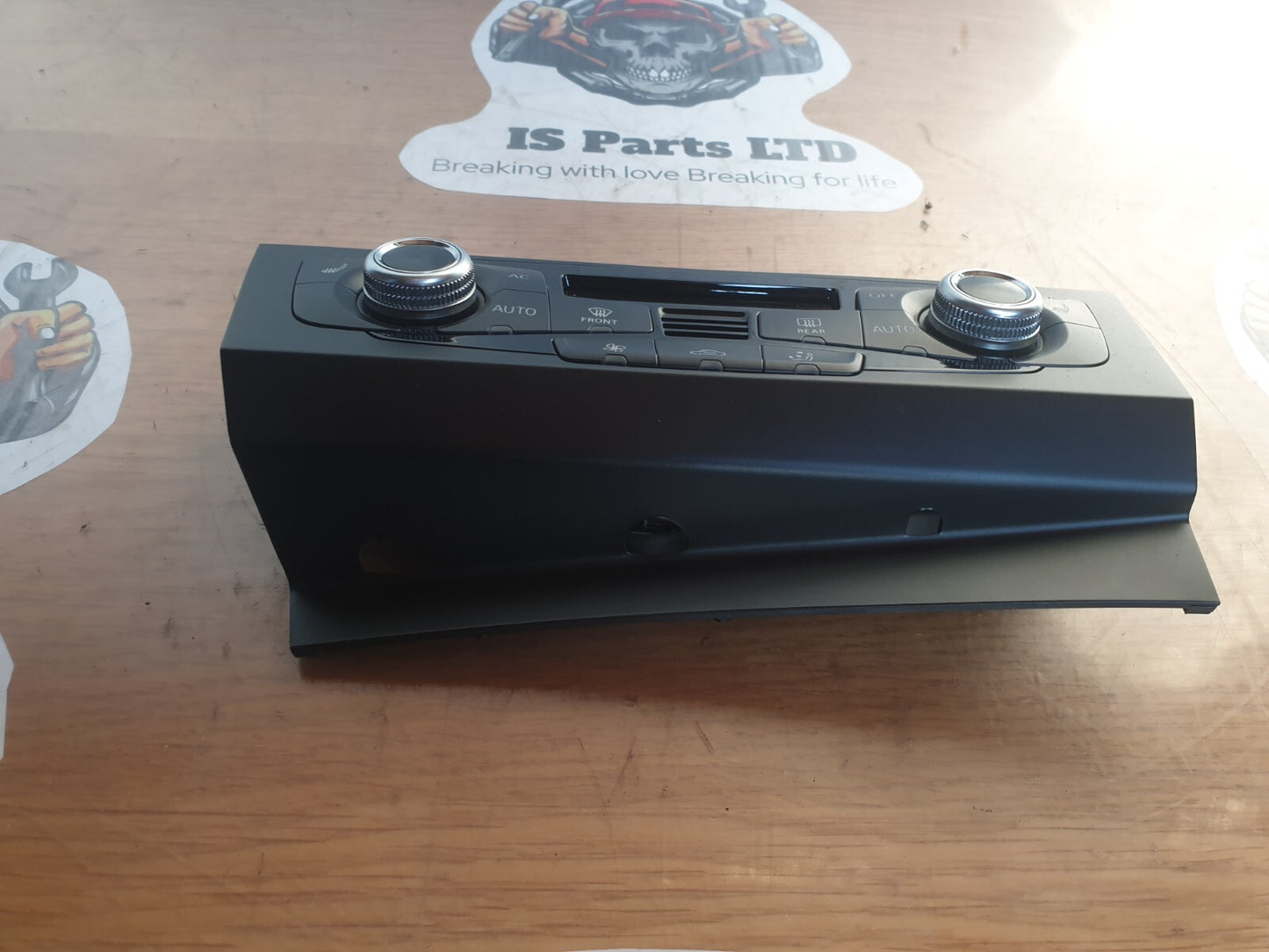 ebay-src:https://i.ebayimg.com/00/s/mtiwmfgxnjaw/z/u2gaaoswtebm9dqe/$_57.jpg