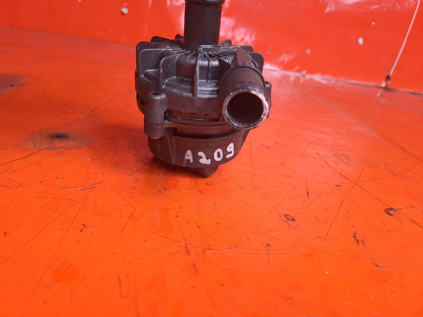 ebay-src:https://i.ebayimg.com/00/s/mtiwmfgxnjaw/z/nkyaaoswiklowvy5/$_57.jpg