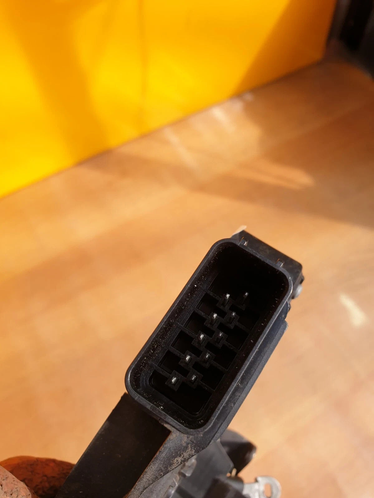 ebay-src:https://i.ebayimg.com/00/s/mtywmfgxmjaw/z/bl4aaeswpabqcxq7/$_57.jpg
