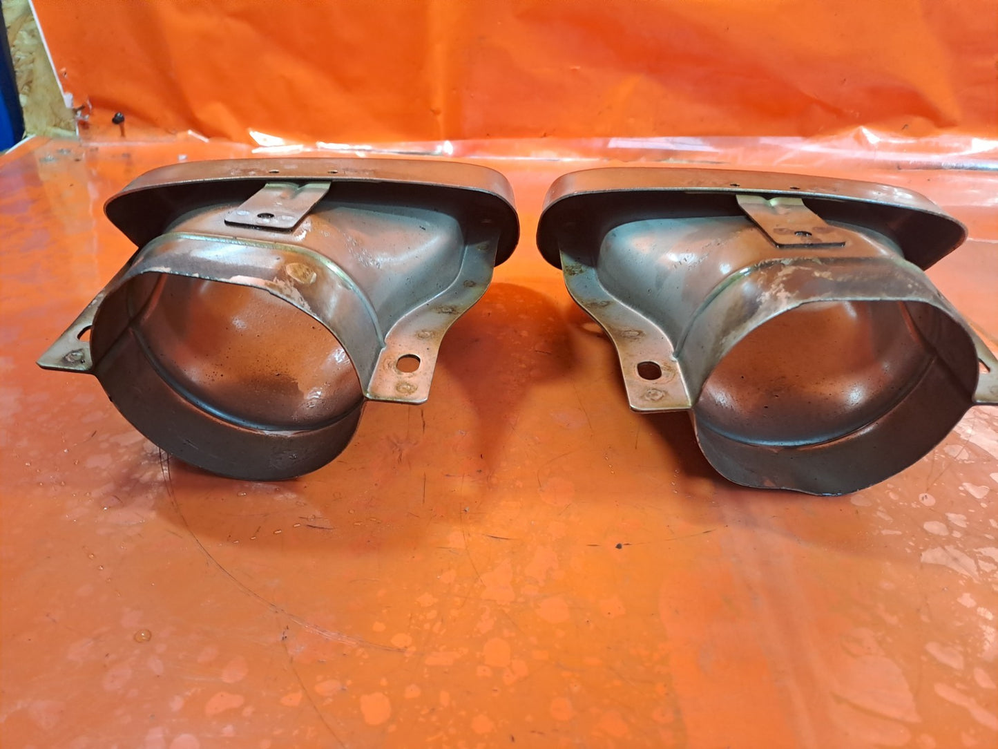 ✅2016 MERCEDES GLA X156 REAR EXHAUST COVER TIP PAIR A1564900127 A1564900027 A334 - Image 10