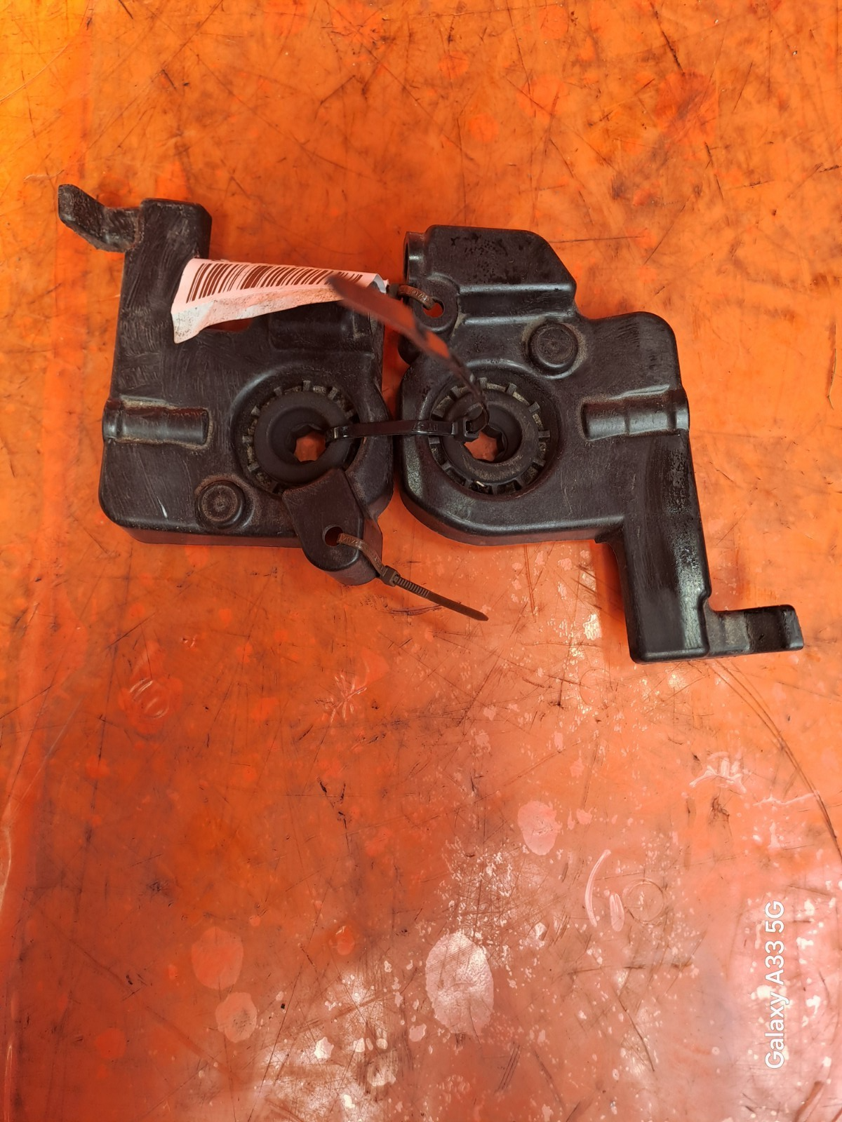 ebay-src:https://i.ebayimg.com/00/s/mtywmfgxmjaw/z/zhgaaeswavzocpel/$_57.png