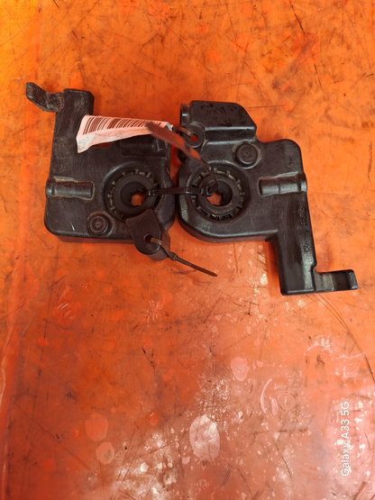 ebay-src:https://i.ebayimg.com/00/s/mtywmfgxmjaw/z/zhgaaeswavzocpel/$_57.png