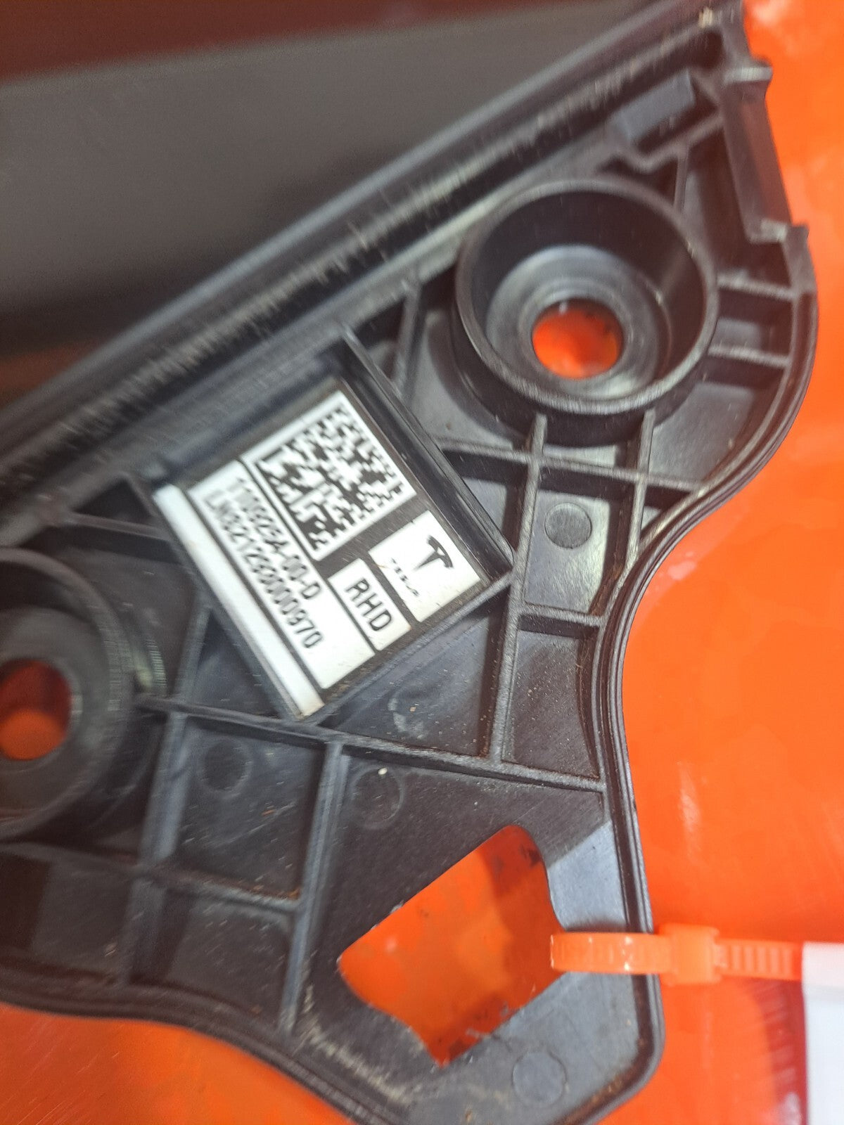 ✅2018-2025 TESLA MODEL 3 LEFT B-PILLAR TRIM WITH CAMERA 1100441-00-E + WARRANTY - Image 8