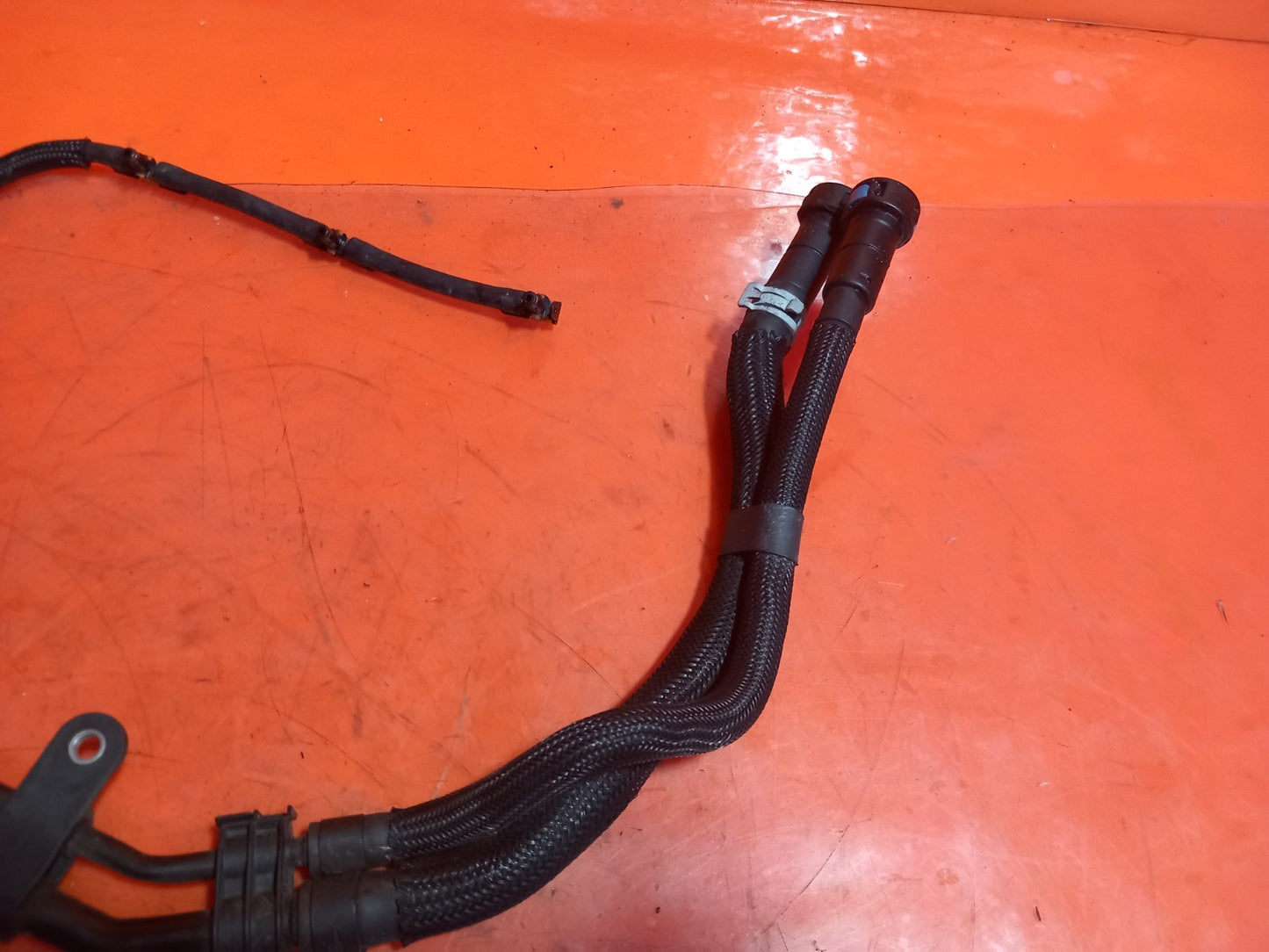 2021 BMW 1 Series F40 Fuel Pipe Hose 8579918 Warranty A365 - Image 5