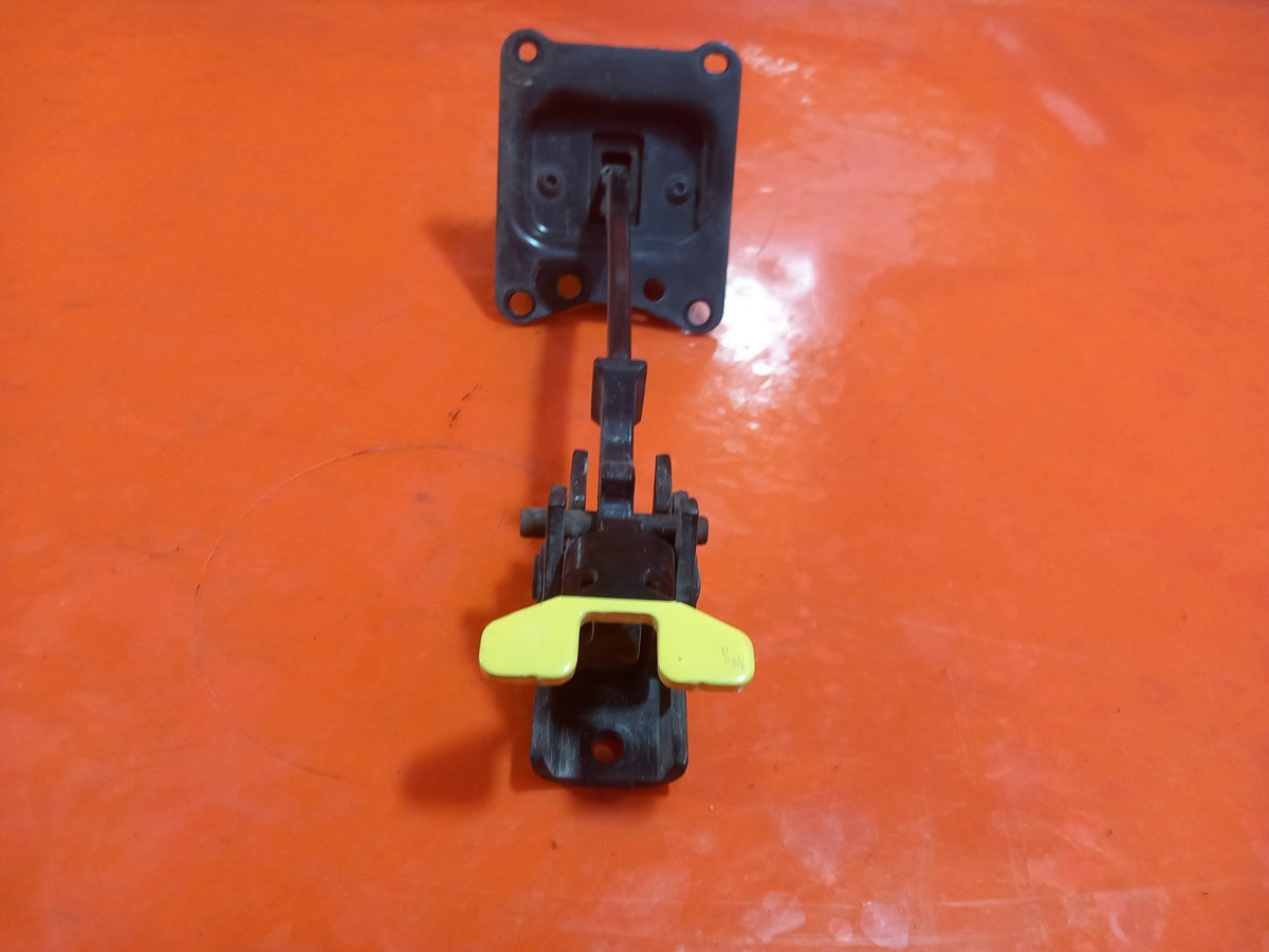 Vauxhall Combo MK4 1.5 Diesel 2020 Rear Left Door Check Strap Warranty A414 - Image 6