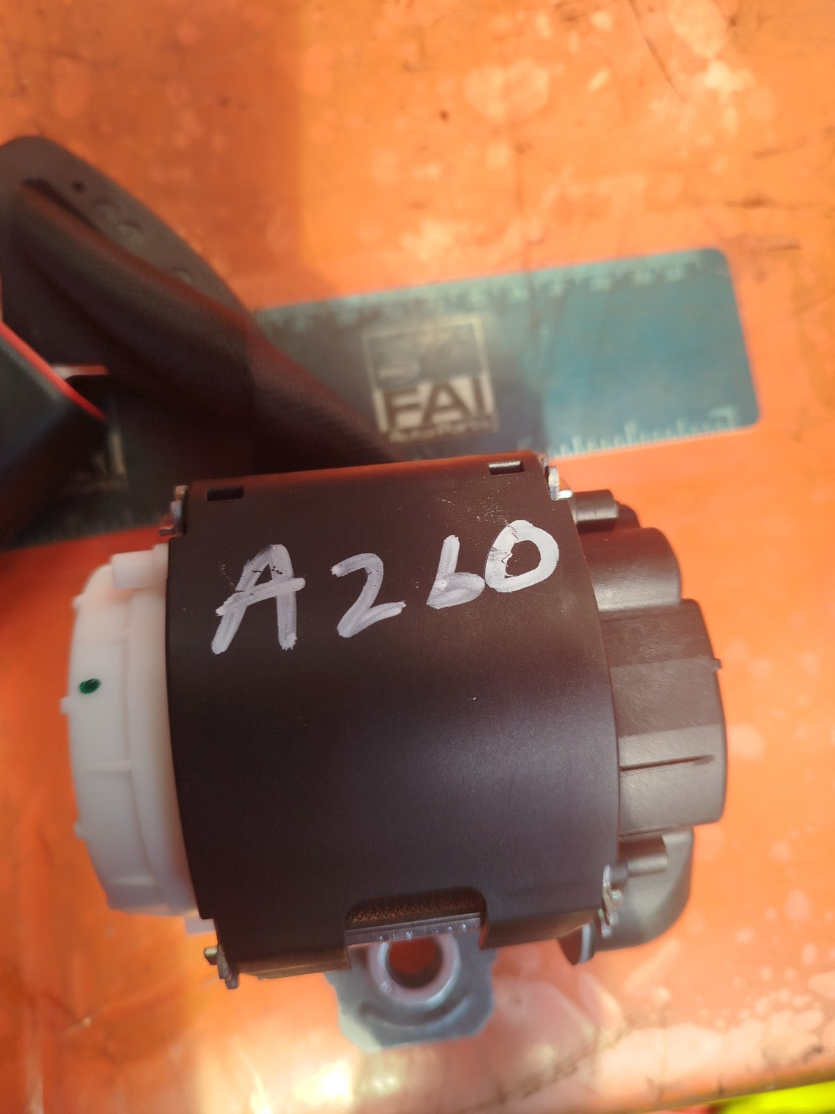 ✅MERCEDES W177 A180 SPORT 1.5 DIESEL 2019 REAR CENTRE SEAT BELT 34266607B A260 - Image 8