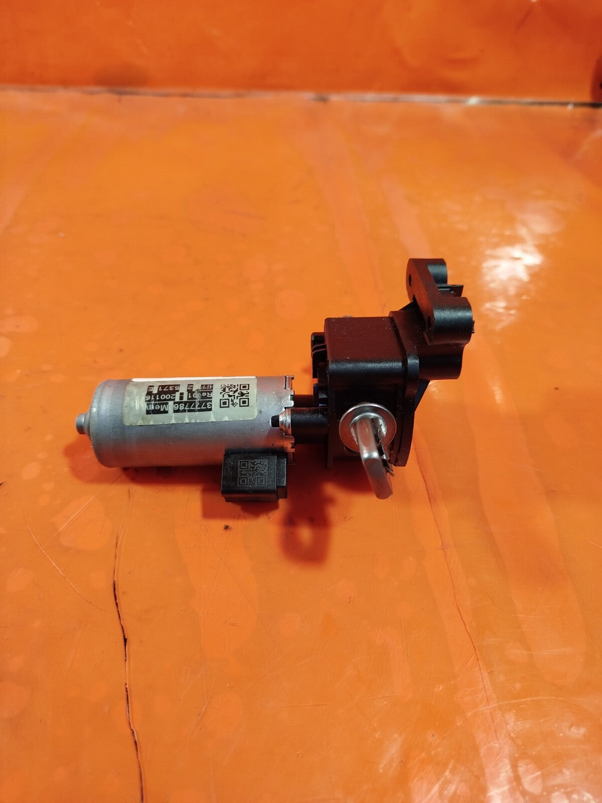 ebay-src:https://i.ebayimg.com/00/s/mtywmfgxmjaw/z/tdiaaoswl9rn66rc/$_57.jpg