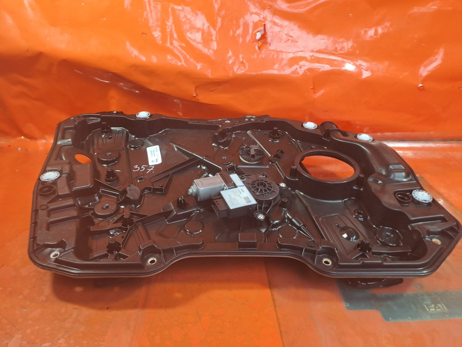 ebay-src:https://i.ebayimg.com/00/s/mtiwmfgxnjaw/z/ityaaeswlcrpqjll/$_57.jpg