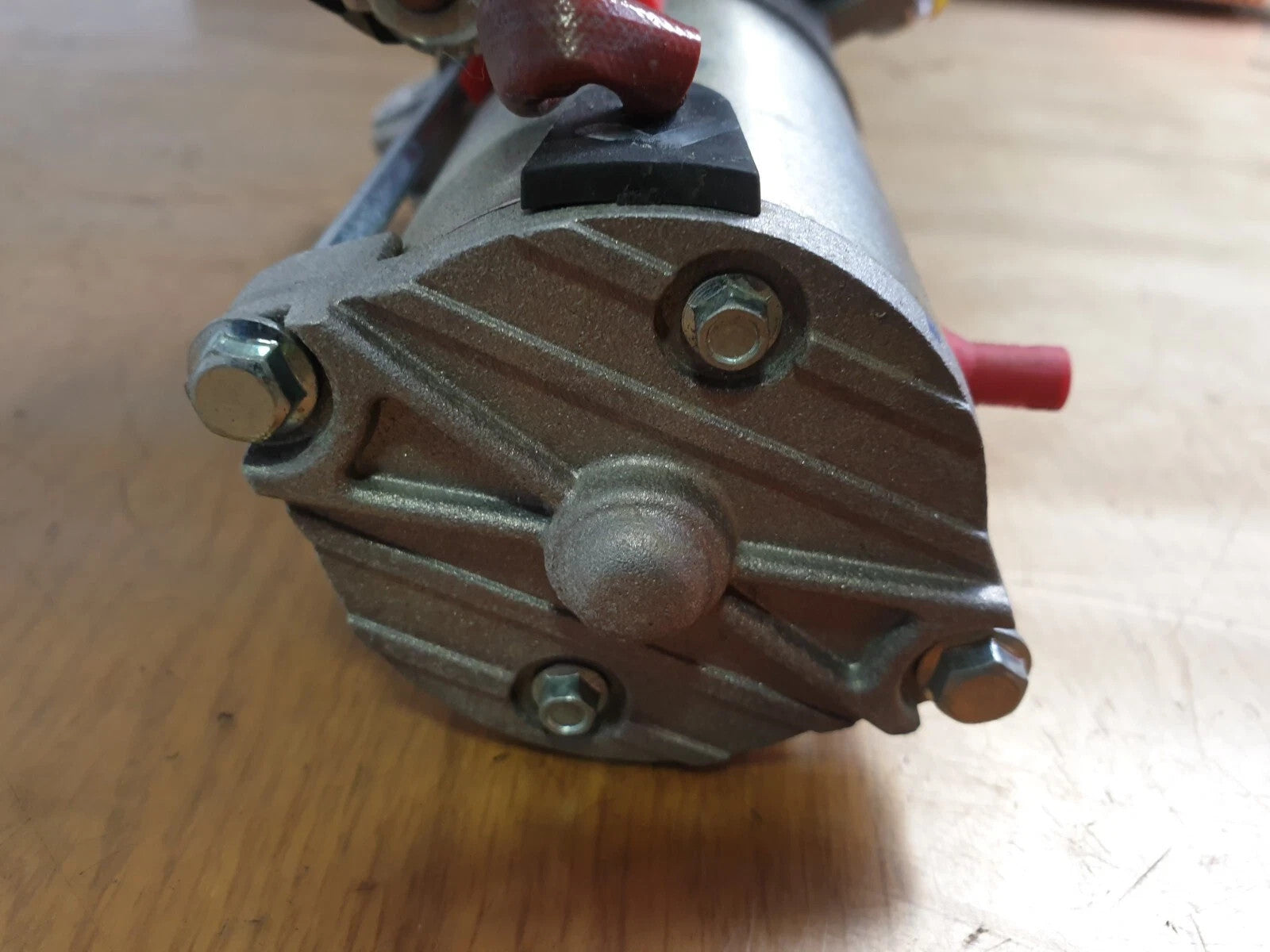 ebay-src:https://i.ebayimg.com/00/s/mtiwmfgxnjaw/z/ukyaaesw3yrqfq2j/$_57.jpg