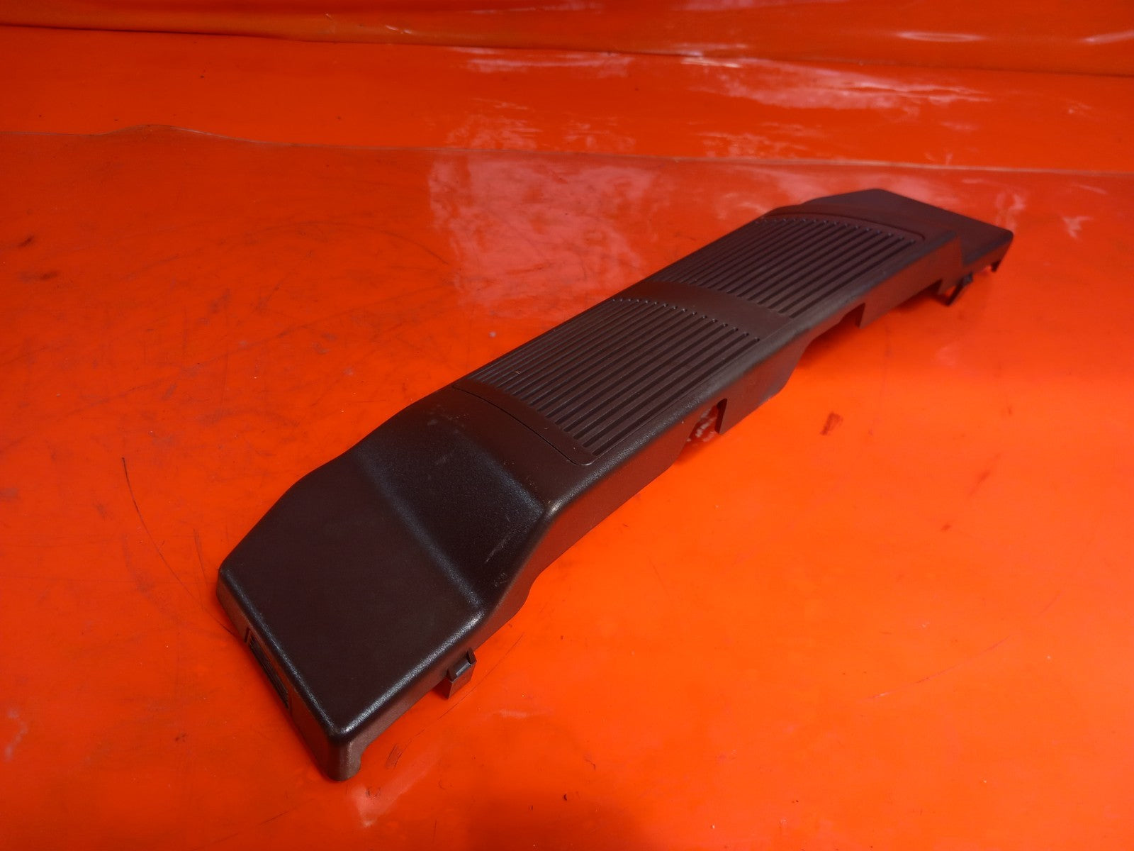 Land Rover Defender L663 3.0 Diesel 2025 Interior Mirror Trim L8B217D737ABW A396 - Image 7