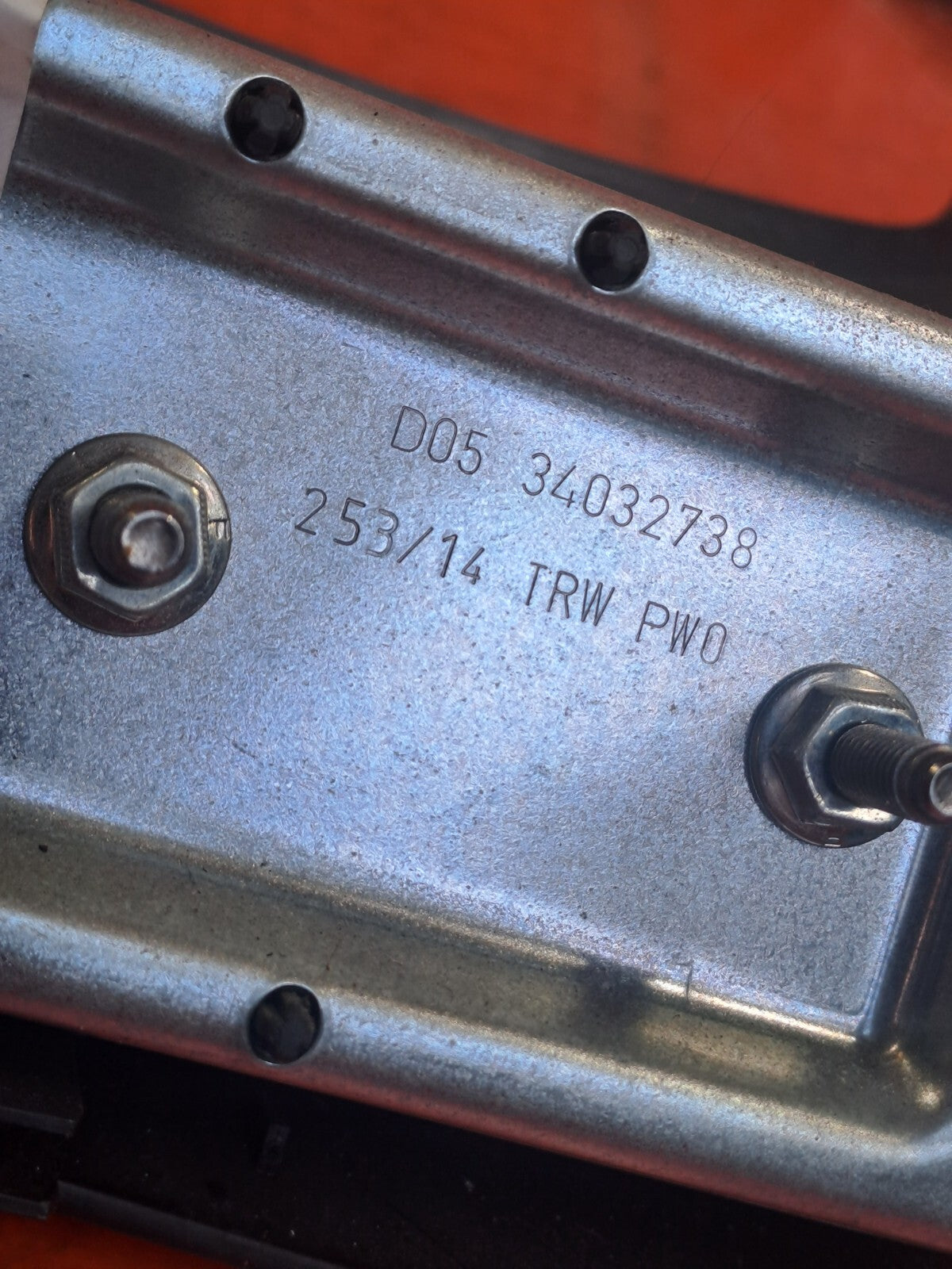 ebay-src:https://i.ebayimg.com/00/s/mtywmfgxmjaw/z/p1kaaoswuoxojaqn/$_57.jpg