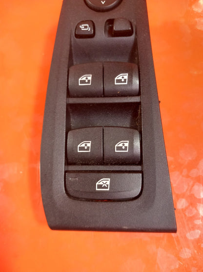 2020 BMW 2 Series F44 M Sport Front Right Door Window Switch 7948784 A386 - Image 4