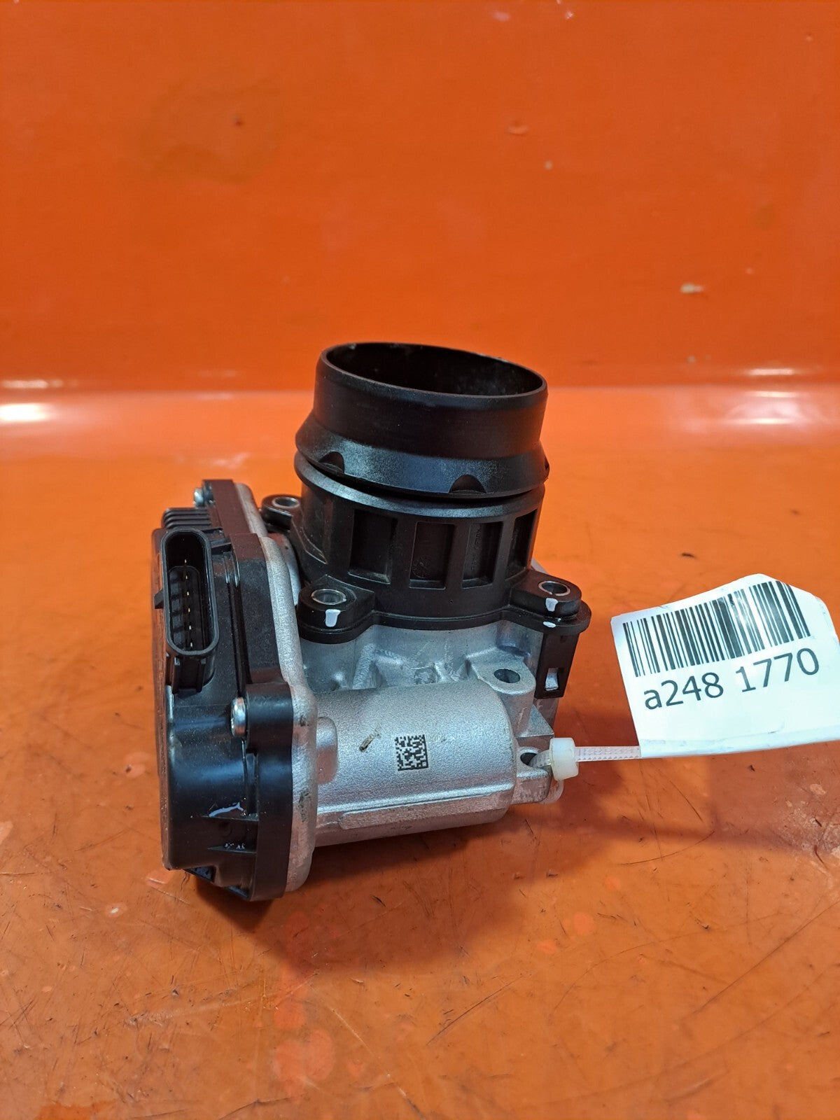 ebay-src:https://i.ebayimg.com/00/s/mtywmfgxmjaw/z/rzkaaoswqn1nxyrz/$_57.jpg