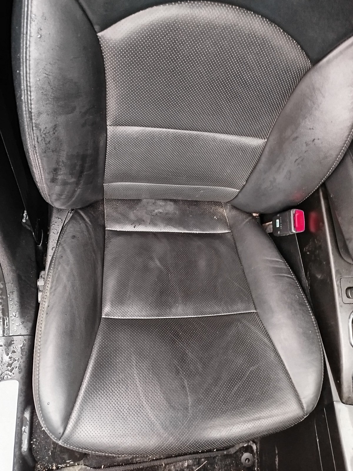 ✅SSANGYONG KORANDO 2.2 DIESEL 2018 FRONT RIGHT LEATHER SEAT Warranty A329 - Image 2