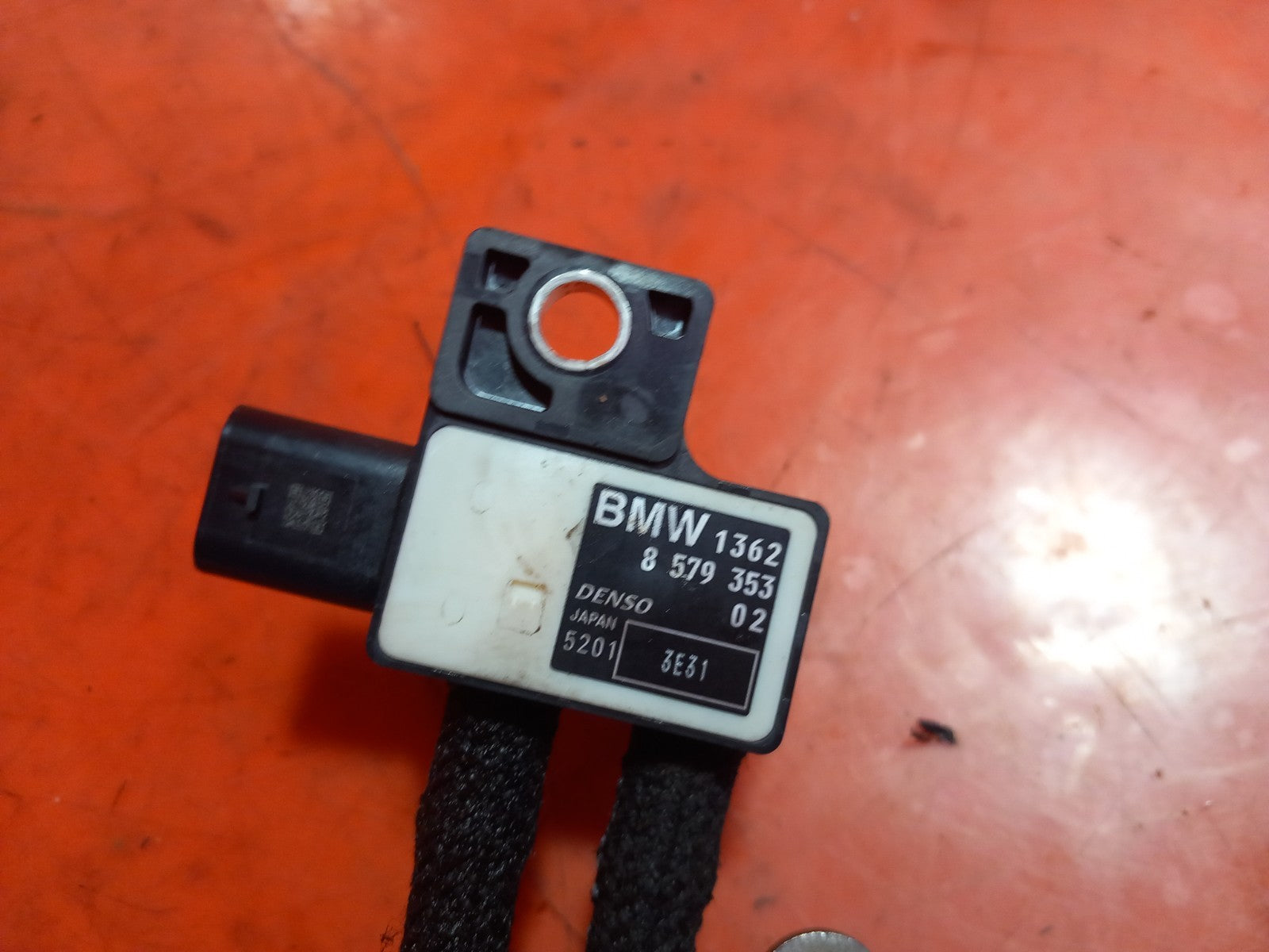 ebay-src:https://i.ebayimg.com/00/s/mtiwmfgxnjaw/z/-e0aaeswhvlqkrxv/$_57.jpg