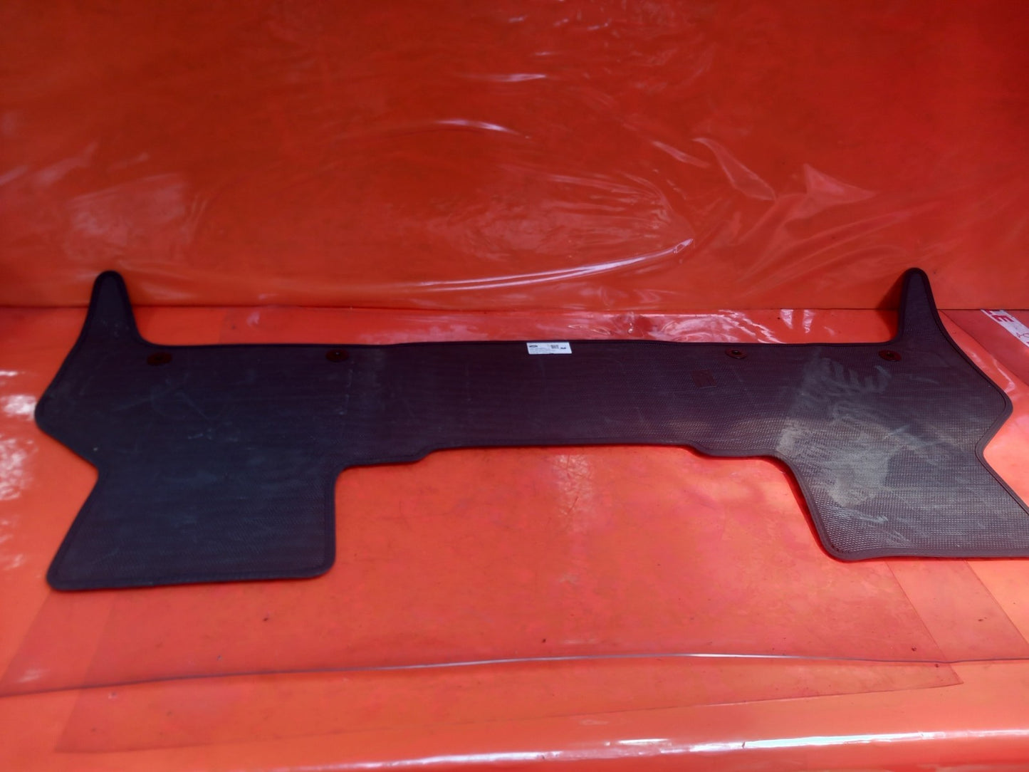 Land Rover Defender L663 3.0 Diesel 2025 Rear Carpet Mat L8B2130A22ED8PVJ A396 - Image 10